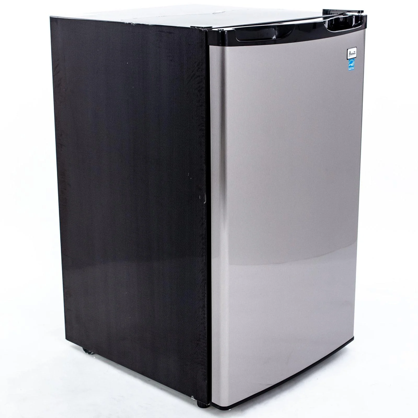 RM4416B Avanti 4.4 cu. ft. Compact Refrigerator - Black - Image 6
