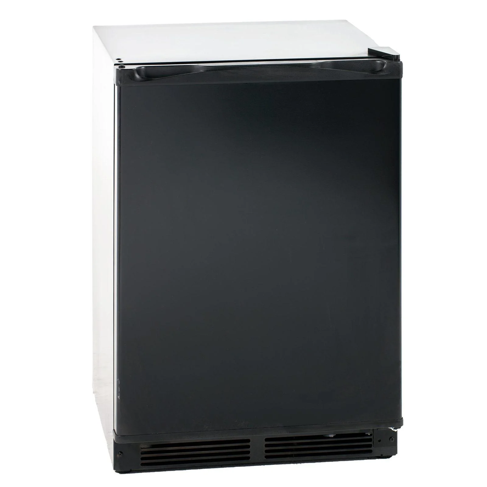 RM52T1BB Avanti 5.2 cu. ft. Compact Refrigerator - Image 4