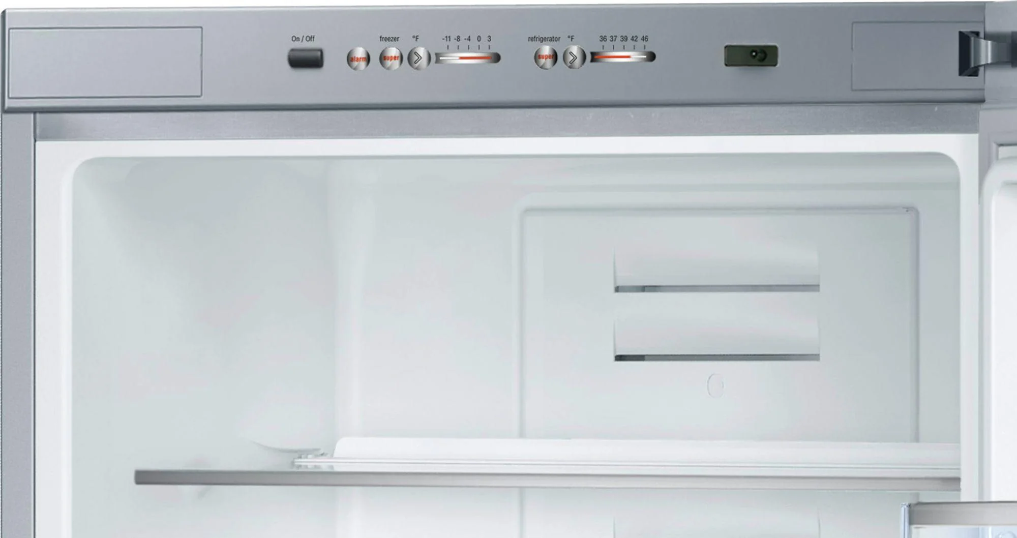 Bosch B11CB50SSS 500 Series, 24" Refrigeration 11 cu ft - Image 3