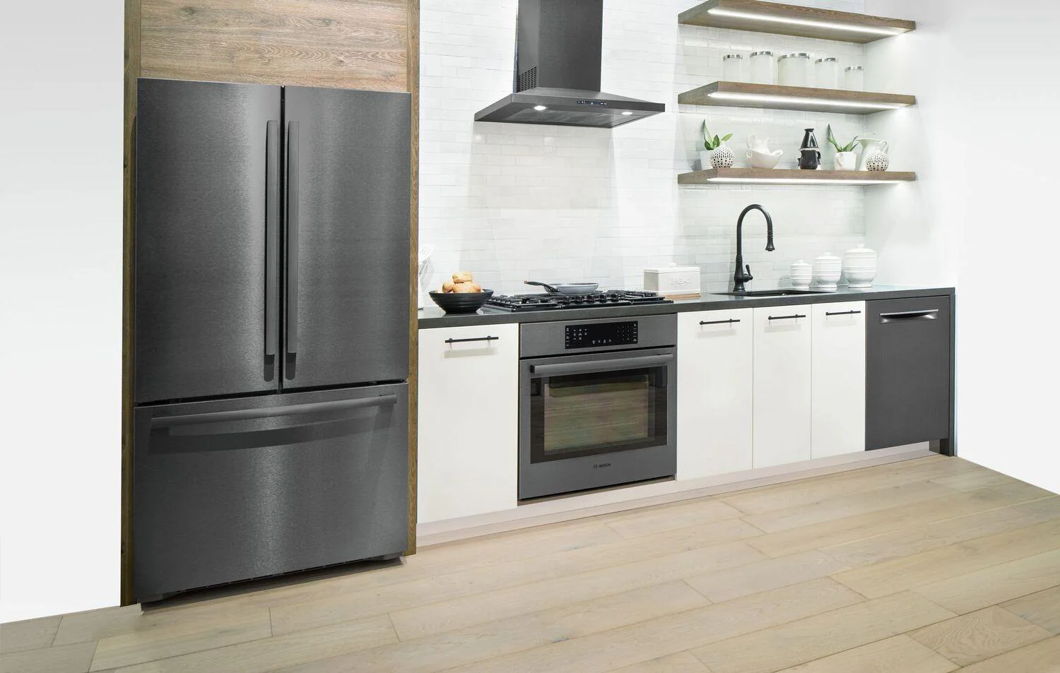 Bosch HCP80641UC 800 Series, wall-mounted cooker hood, 30'', Black stainless steel - Image 4