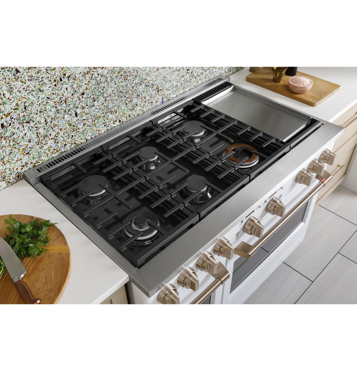 Cafe C2Y486P3TD1 CAF(EBACK)™ 48" Smart Dual-Fuel Commercial-Style Range with 6 Burners and Griddle (Natural Gas) - Image 12