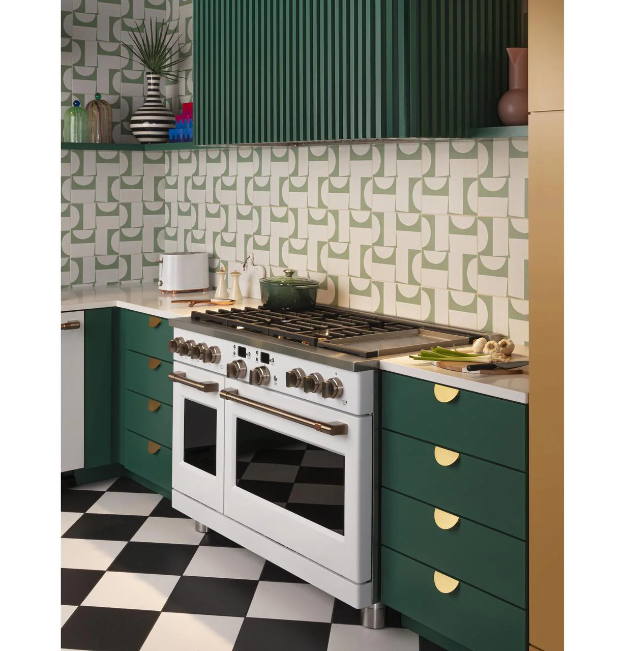 Cafe C2Y486P4TW2 CAF(EBACK)™ 48" Smart Dual-Fuel Commercial-Style Range with 6 Burners and Griddle (Natural Gas) - Image 25