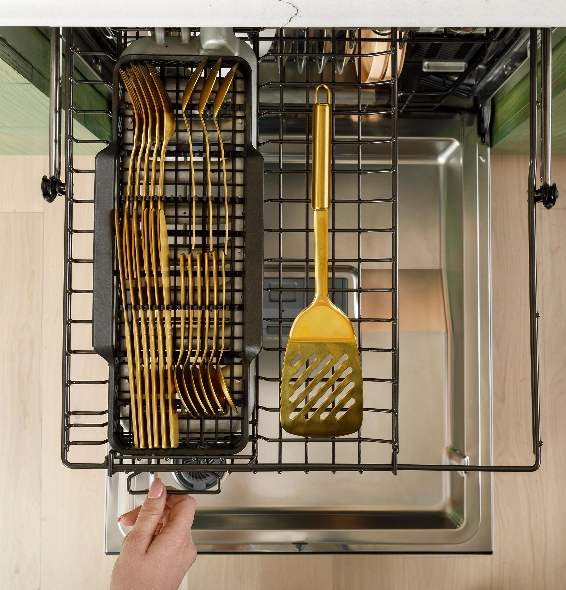 Cafe CDT858P2VS1 CAF(EBACK)™ CustomFit ENERGY STAR Stainless Interior Smart Dishwasher with Ultra Wash Top Rack and Dual Convection Ultra Dry, 44 dBA - Image 25