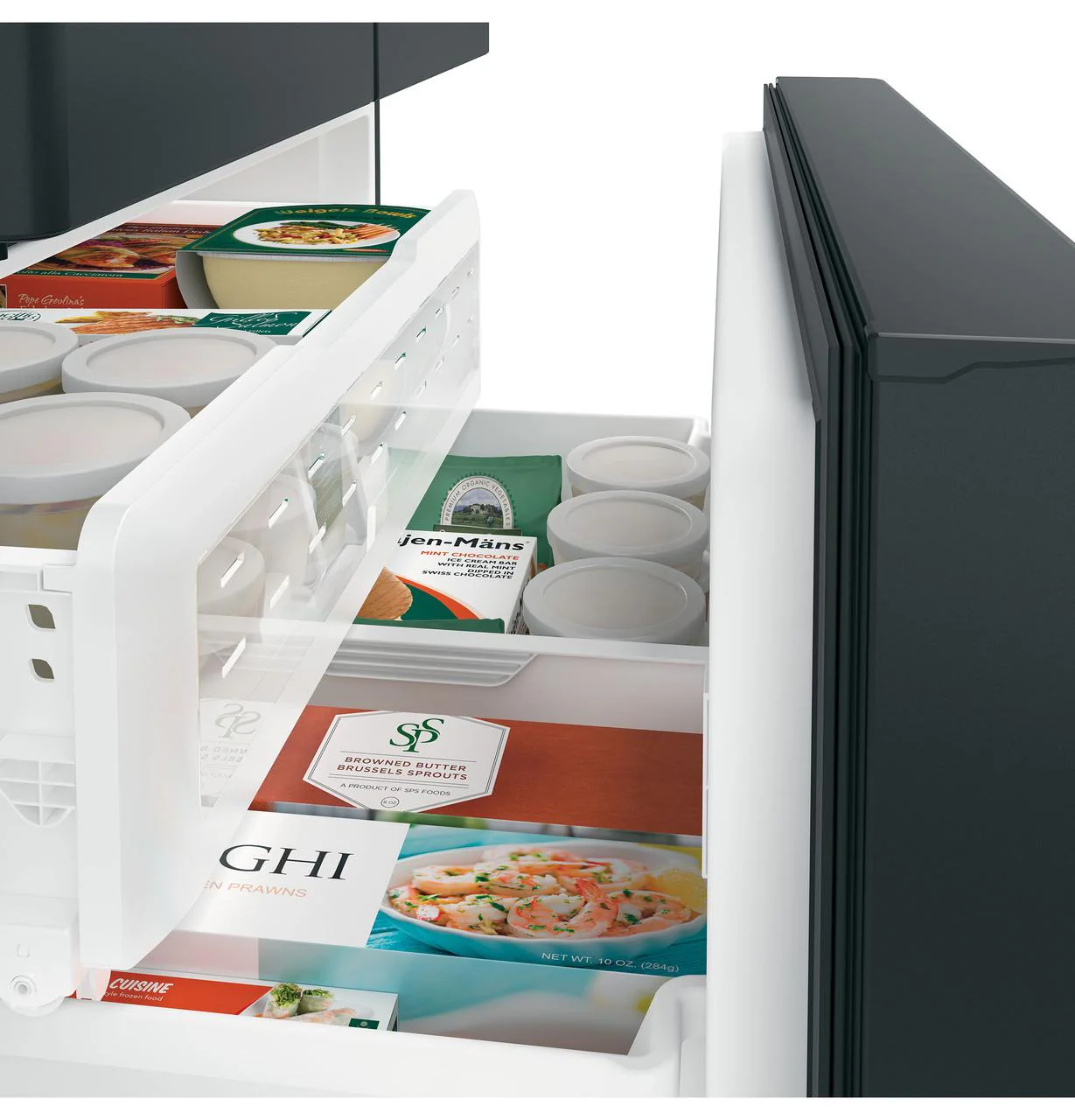 Cafe CFE28TP3MD1 CAF(EBACK)™ ENERGY STAR® 27.7 Cu. Ft. Smart French-Door Refrigerator with Hot Water Dispenser - Image 8