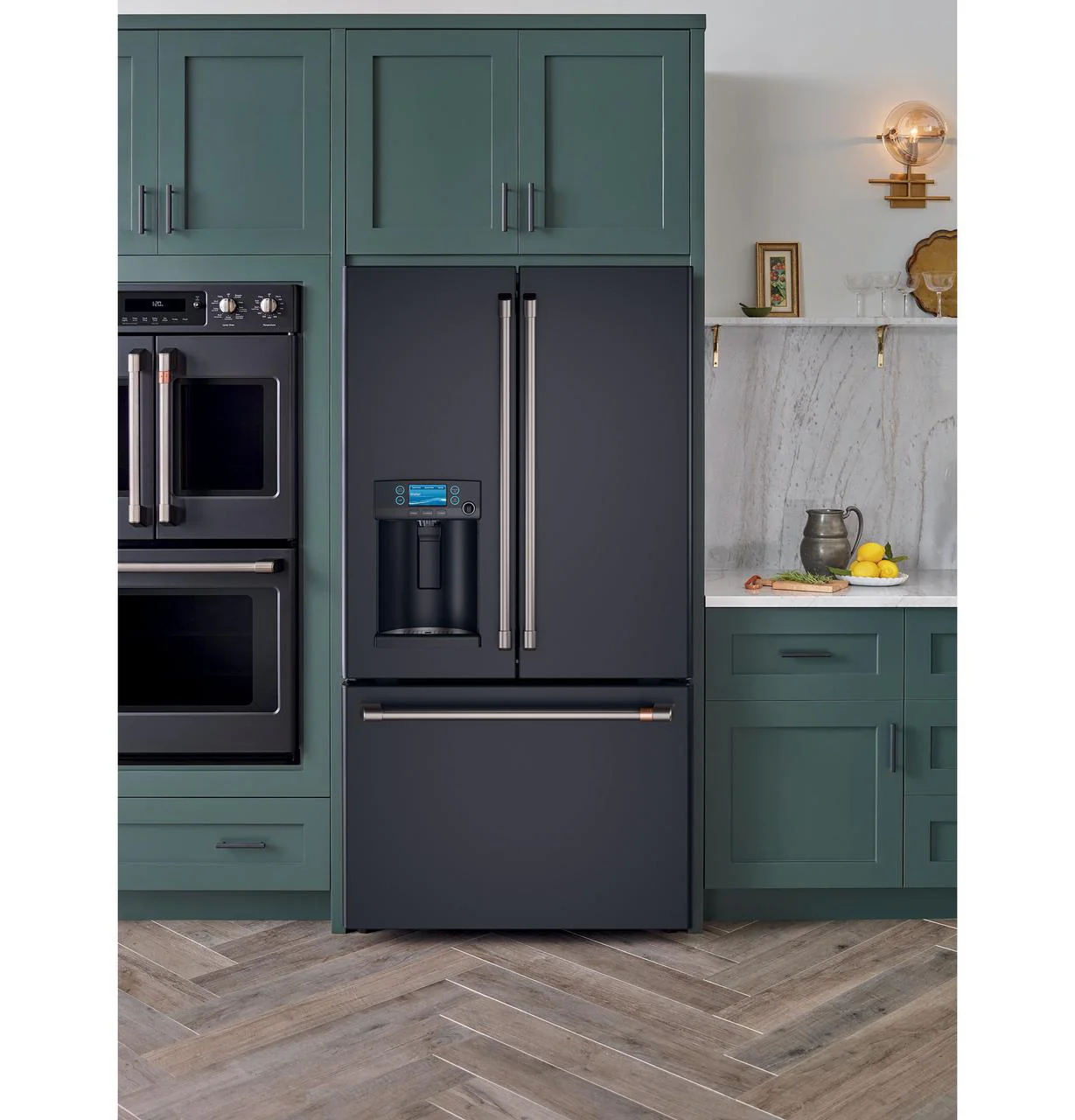 Cafe CFE28TP3MD1 CAF(EBACK)™ ENERGY STAR® 27.7 Cu. Ft. Smart French-Door Refrigerator with Hot Water Dispenser - Image 9