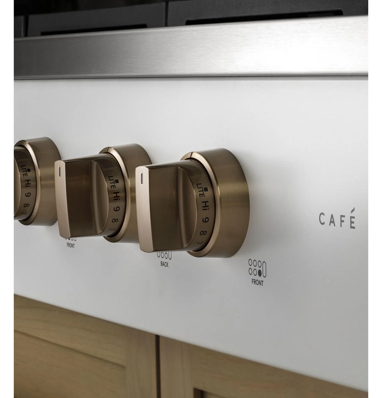 Cafe CGU366P4TW2 CAF(EBACK)™ 36" Commercial-Style Gas Rangetop with 6 Burners (Natural Gas) - Image 37