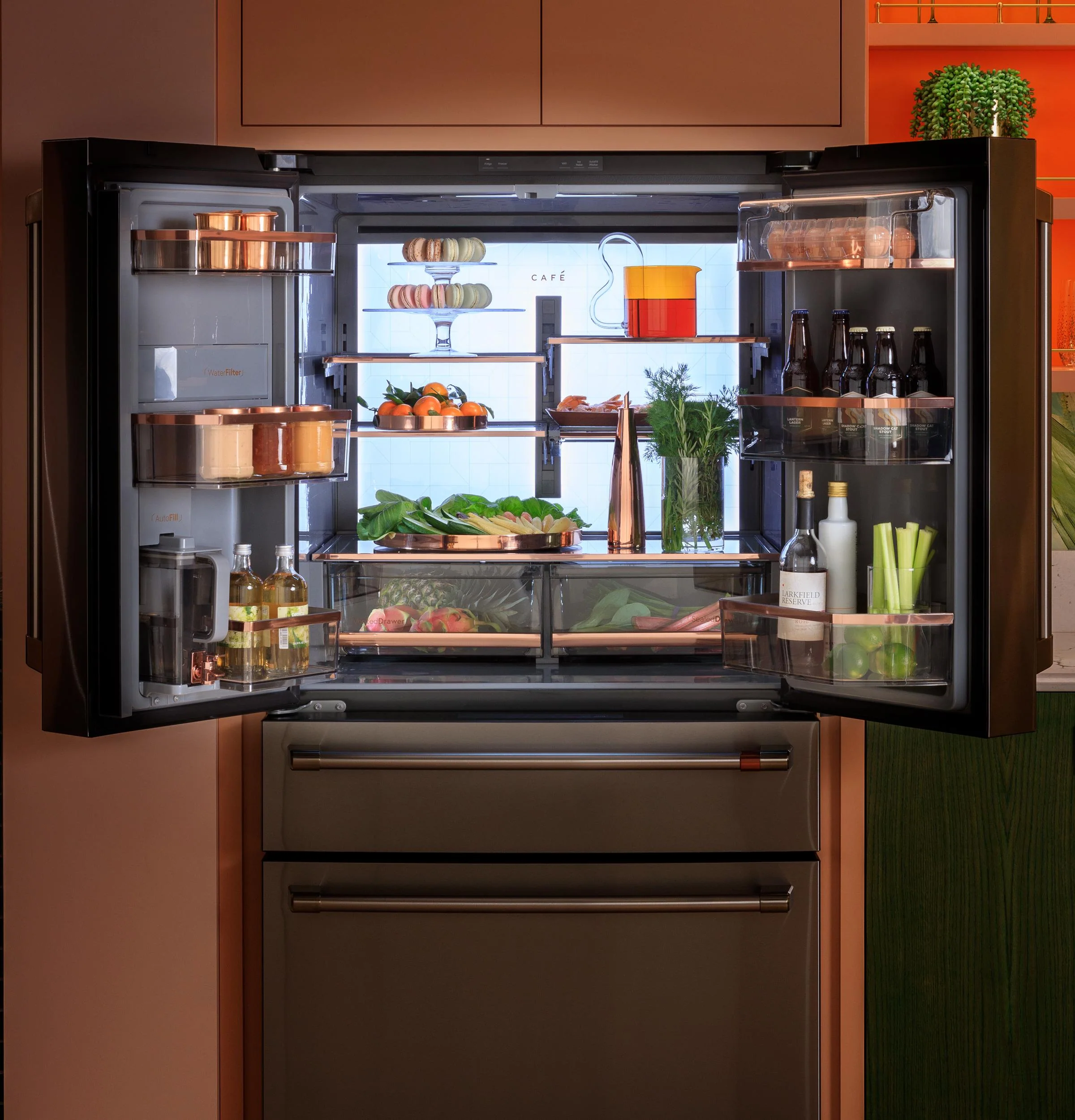 Cafe CJE23DP4WW2 CAF(EBACK)™ ENERGY STAR® 23.2 Cu. Ft. Smart Counter-Depth 4-Door French-Door Refrigerator With Dual-Dispense AutoFill Pitcher - Image 20