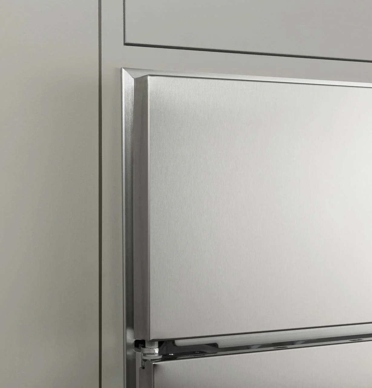Caf(eback)™ 48" Smart Built-In Side-by-Side Refrigerator with Dispenser - Image 6