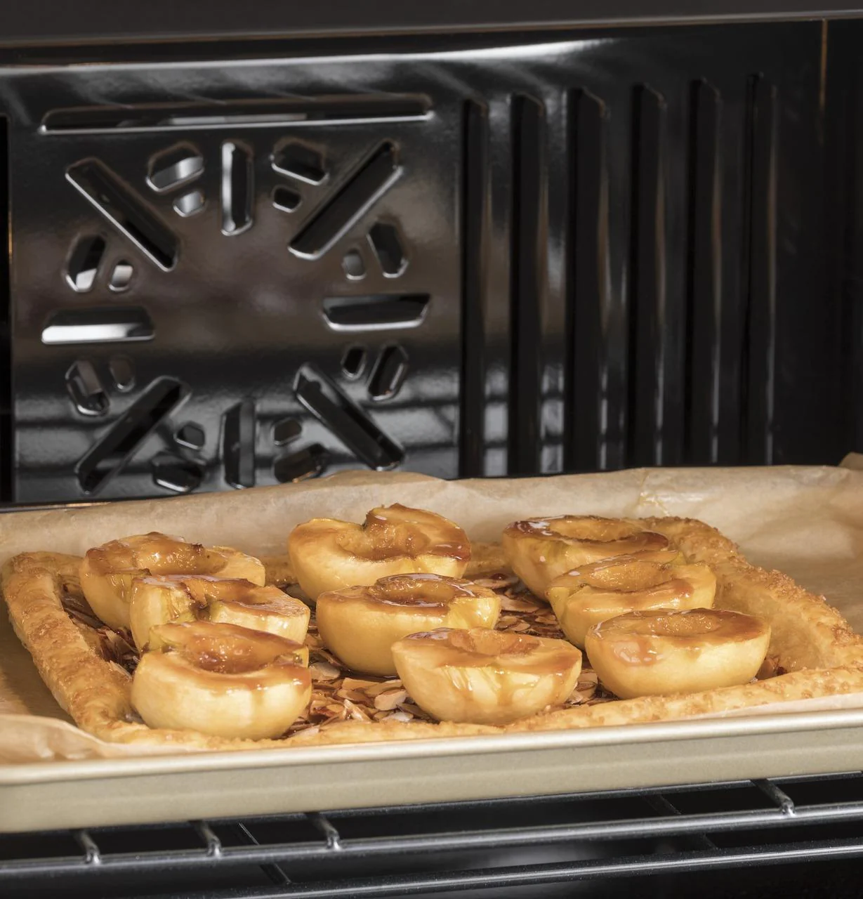 Cafe CTD70DP2NS1 CAF(EBACK)™ 30" Smart Double Wall Oven with Convection - Image 7