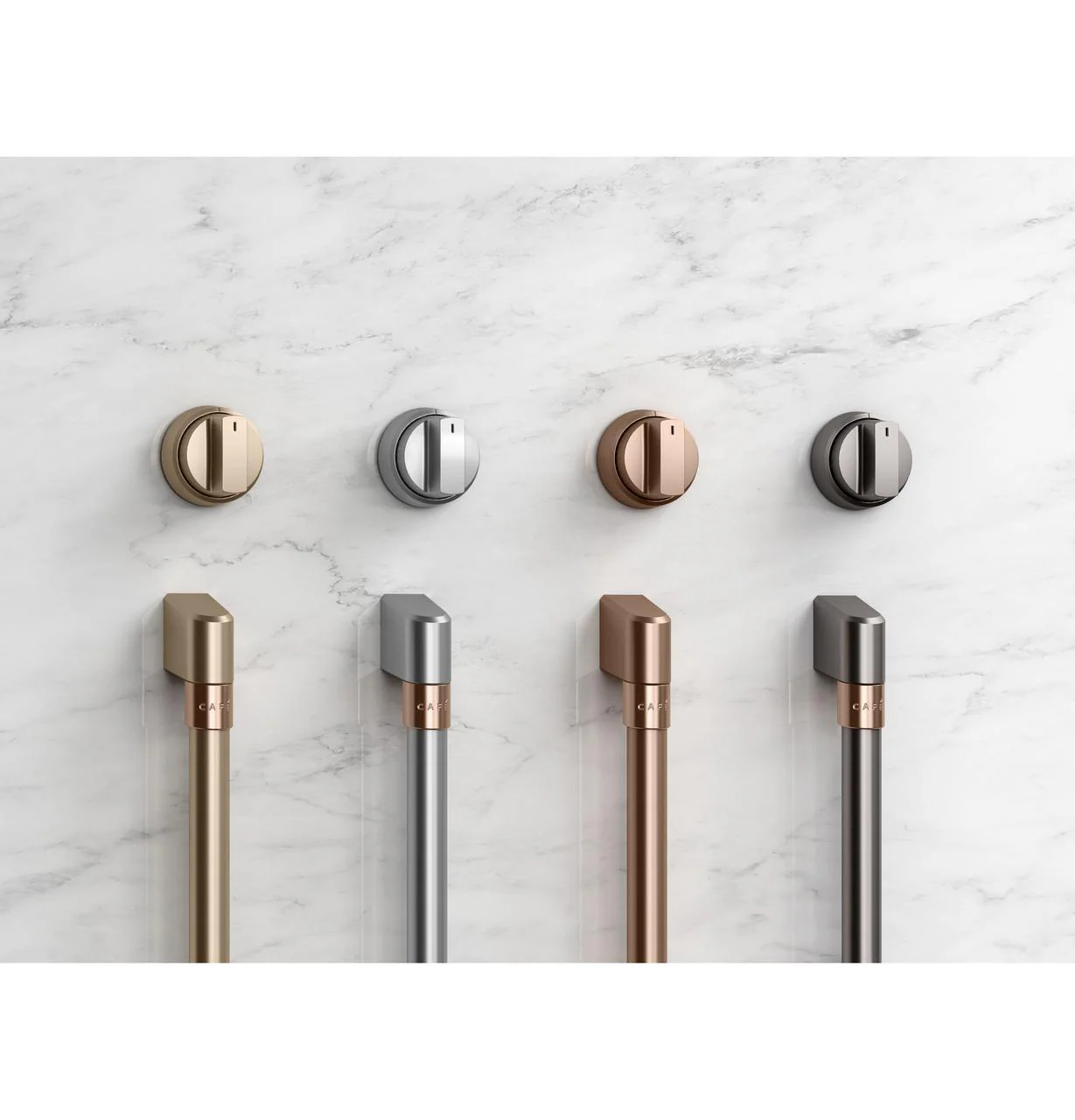 Cafe CXPR6HKPTCU CAF(EBACK)™ 36" Brushed Copper Handle & Knob Set for Pro Range and Rangetop - Image 2