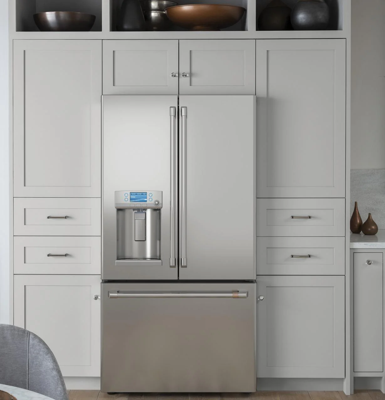 Cafe CYE22TP2MS1 CAF(EBACK)™ ENERGY STAR® 22.1 Cu. Ft. Smart Counter-Depth French-Door Refrigerator with Hot Water Dispenser - Image 8