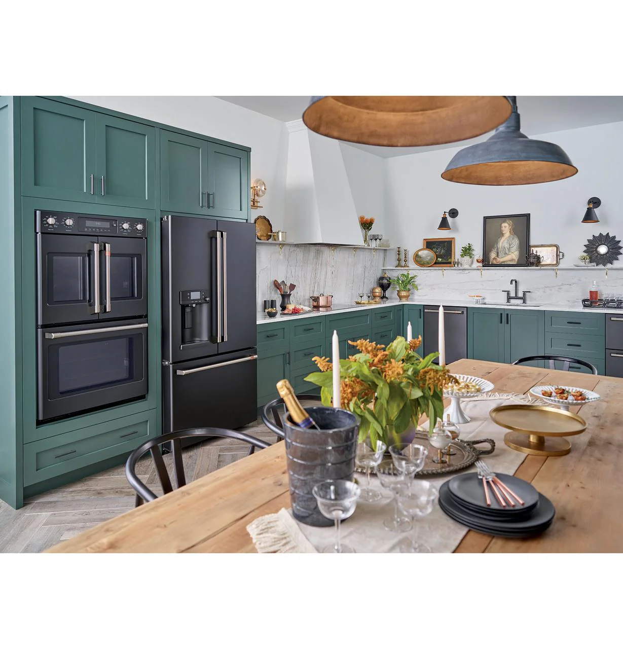 Cafe CYE22TP3MD1 CAF(EBACK)™ ENERGY STAR® 22.1 Cu. Ft. Smart Counter-Depth French-Door Refrigerator with Hot Water Dispenser - Image 10
