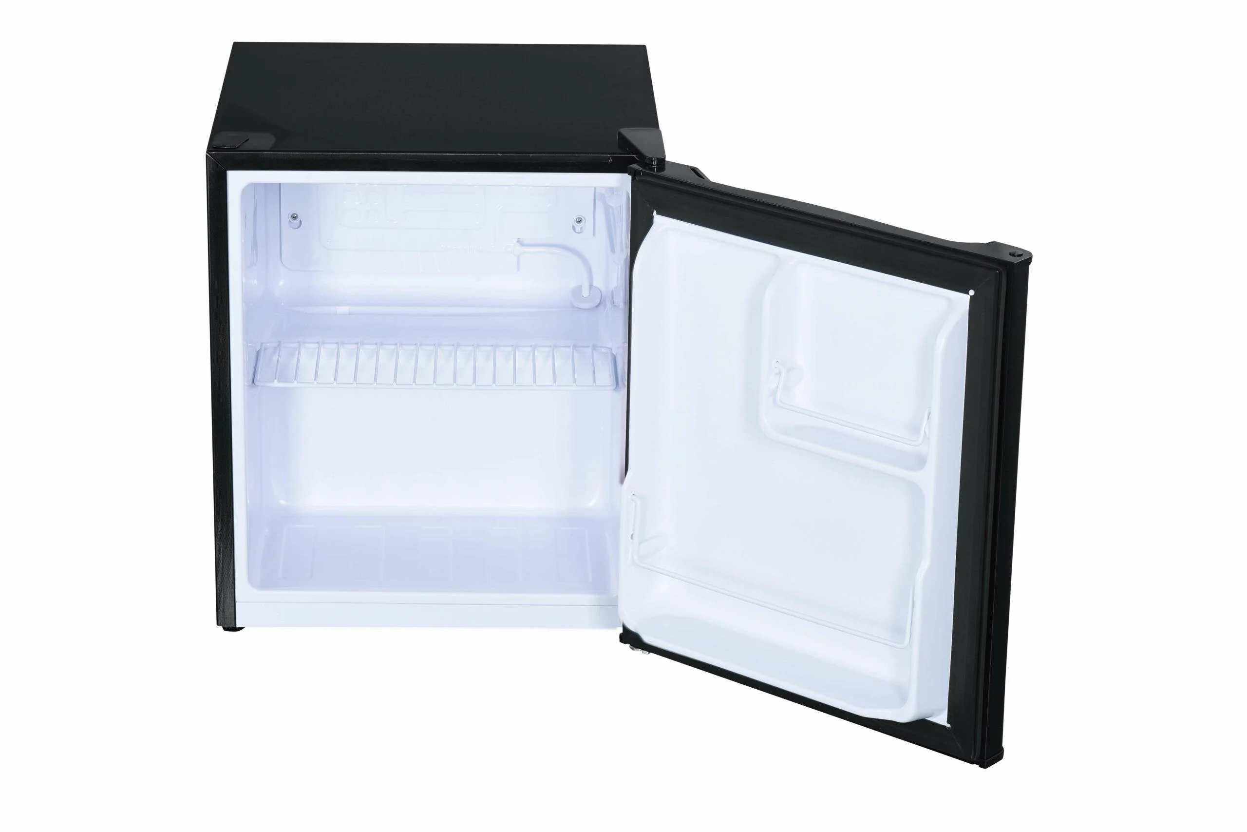 DAR016B1BM Danby 1.6 cu. ft. Compact Fridge in Black - Image 6