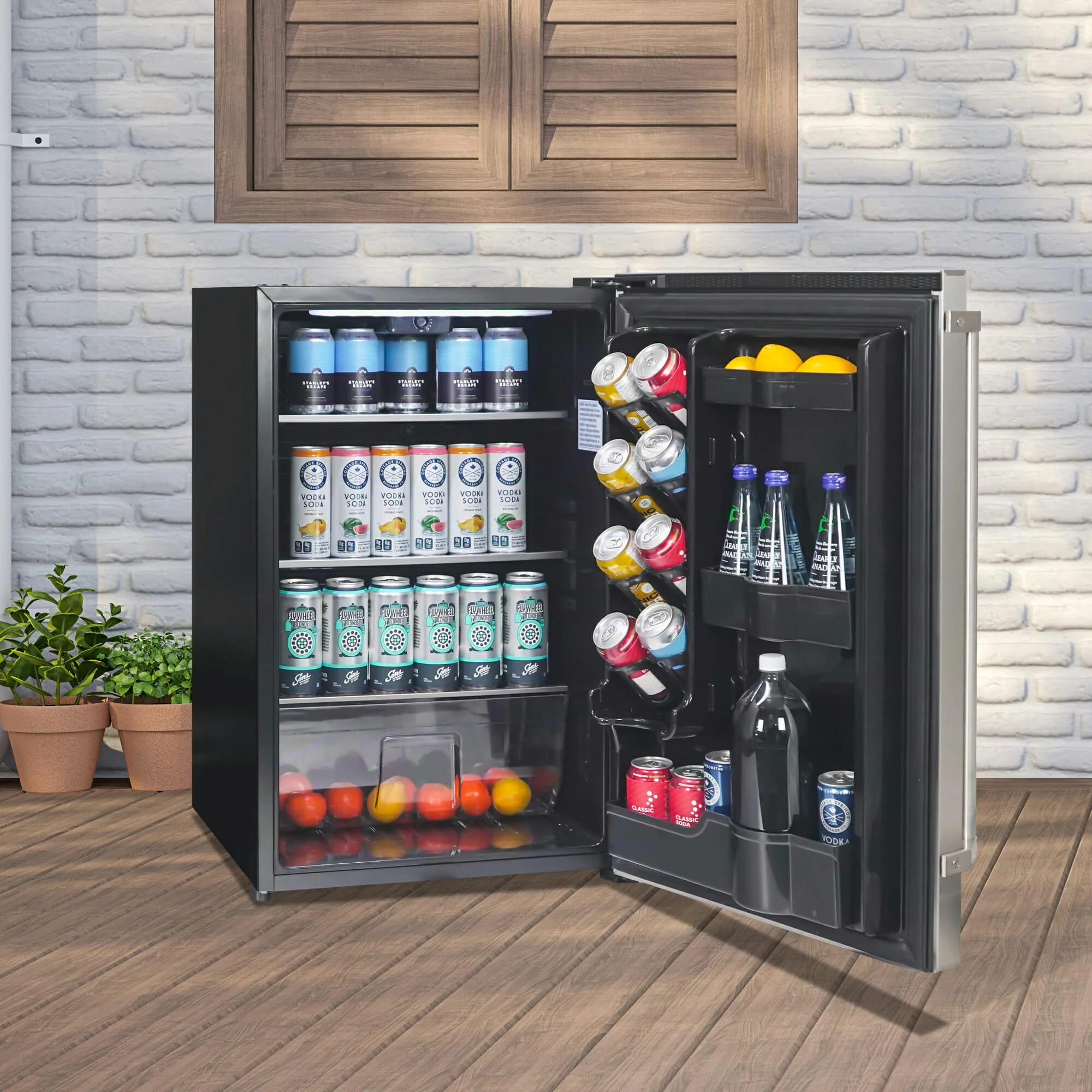 Danby 4.4 cu. ft. Outdoor Fridge in Stainless Steel - Image 8