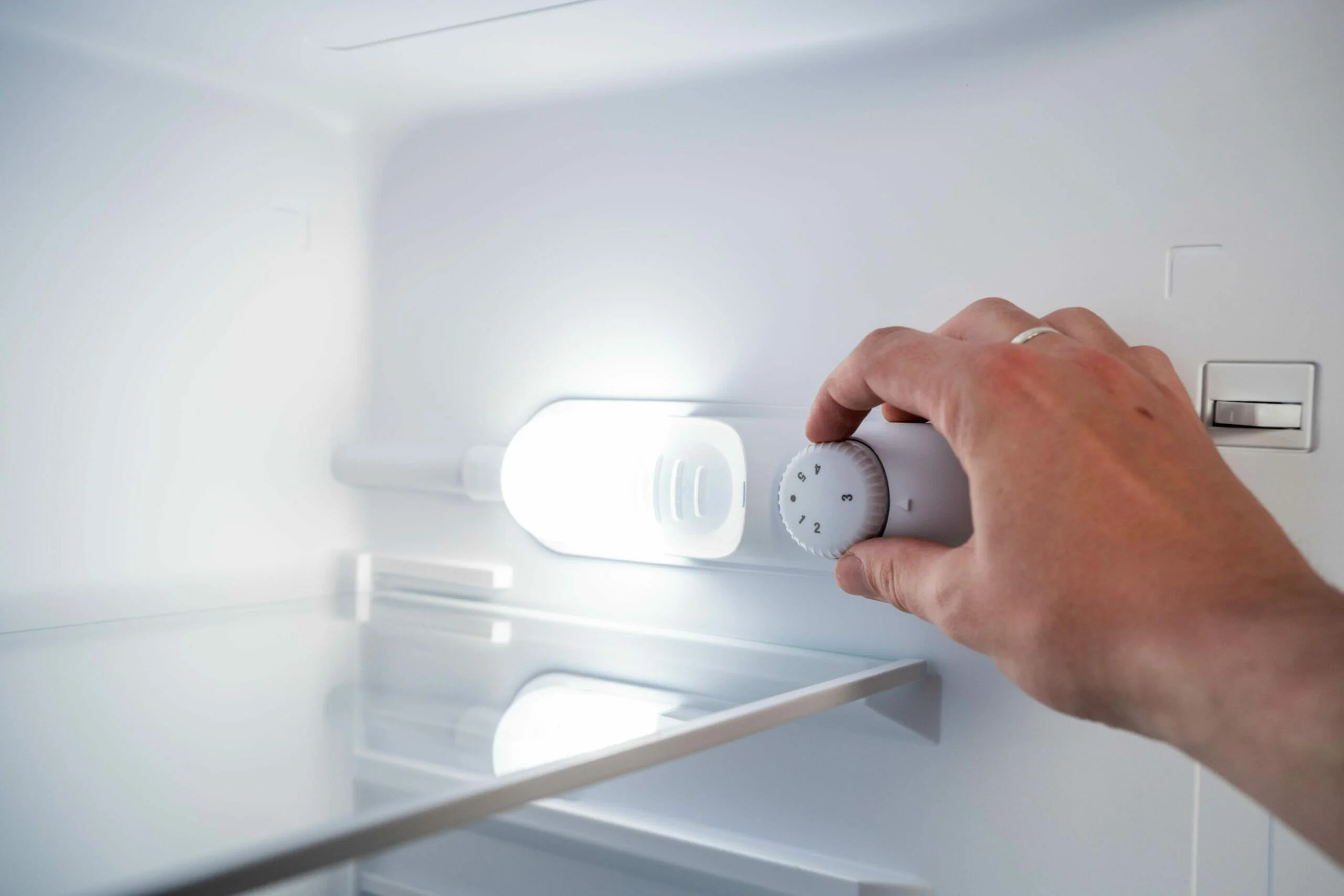 DPF074V1SLDB6 Danby 7.4 cu. ft. Partial Defrost Fridge in Stainless Steel Look - Image 14