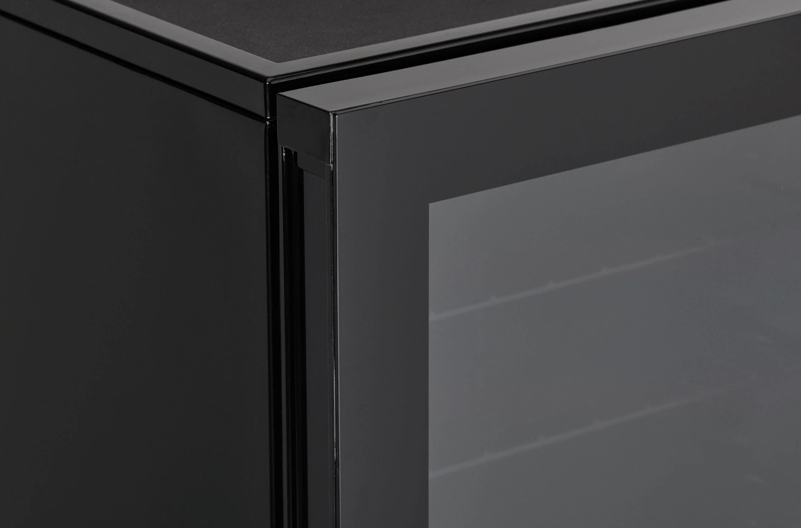 DWC018A1BDB Danby 16 Bottle Free-Standing Wine Cooler in Black - Image 12