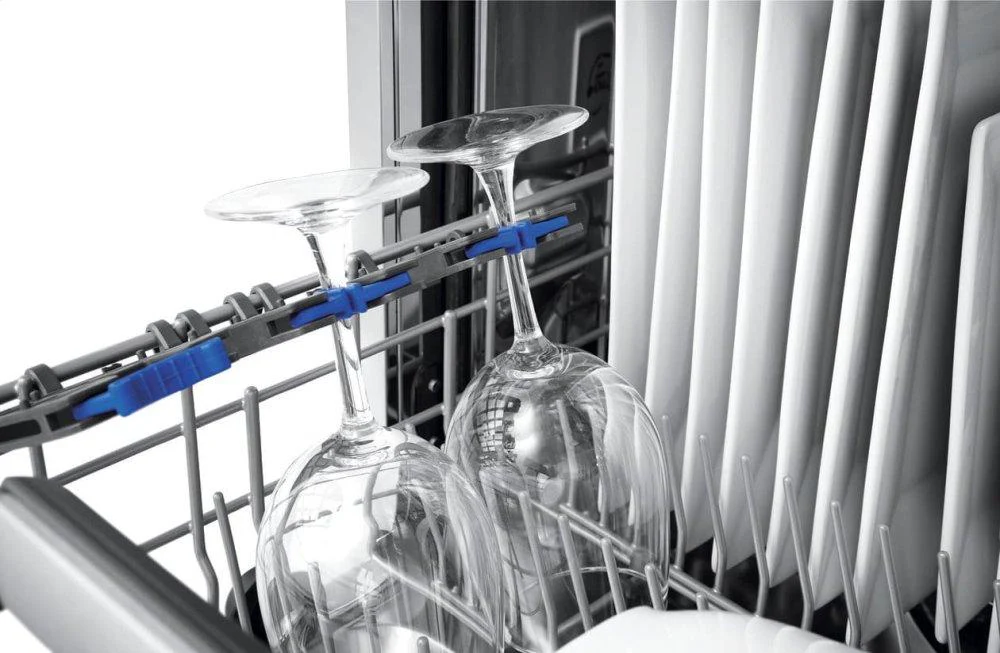 Electrolux EI24ID81SS 24'' Built-In Dishwasher with Perfect Dry™ System - Image 9