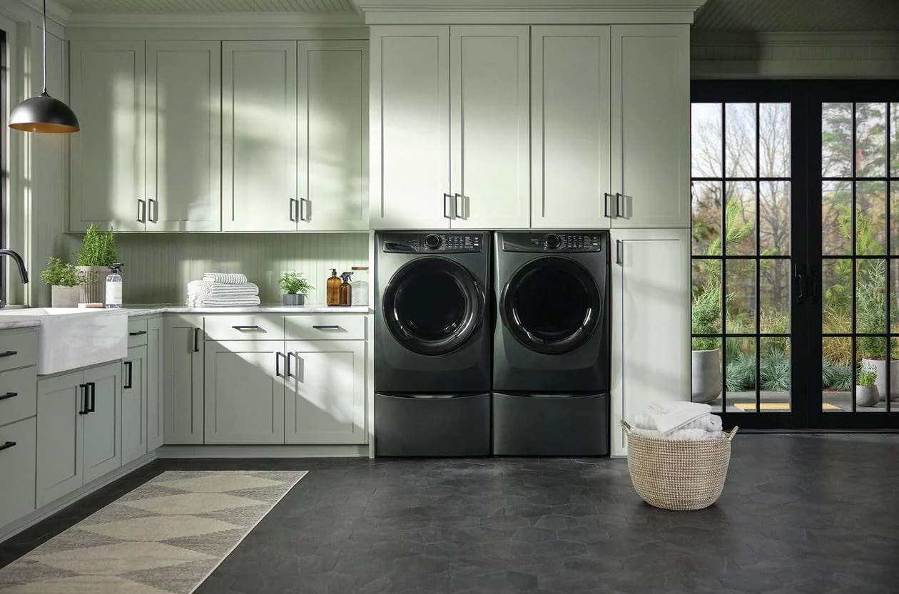 Electrolux ELFW7738AA Front Load Perfect Steam™ Washer with LuxCare® Plus Wash and SmartBoost® - 4.5 Cu. Ft. - Image 34