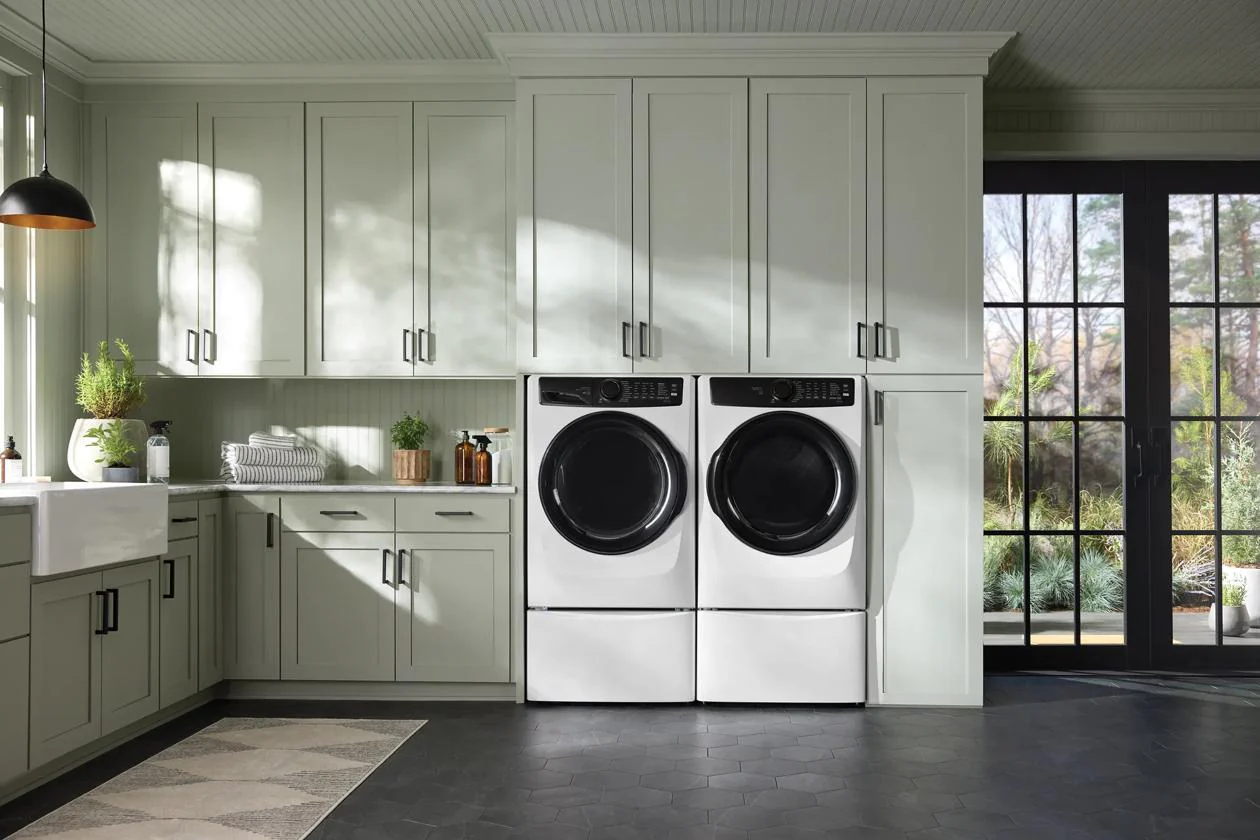Electrolux ELFW7738MW Front Load Perfect Steam™ Washer with LuxCare® Plus Wash and SmartBoost® - 4.5 Cu. Ft. - Image 17