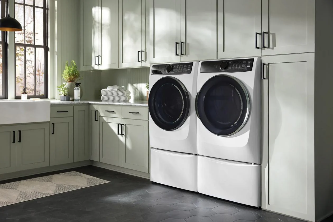 Electrolux ELFW7738MW Front Load Perfect Steam™ Washer with LuxCare® Plus Wash and SmartBoost® - 4.5 Cu. Ft. - Image 8