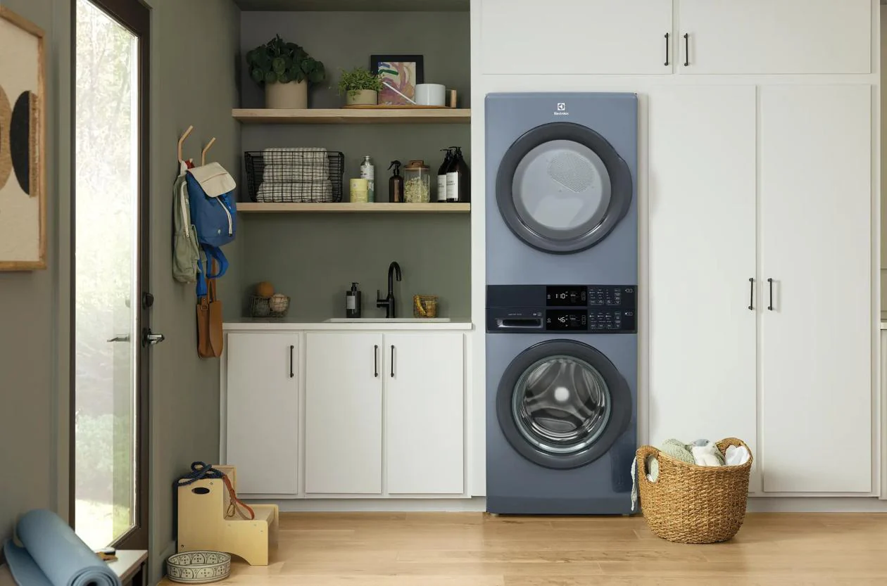 Electrolux ELTE7300AD Laundry Tower Single Unit Front Load 4.4 Cu. Ft. Washer & 8 Cu. Ft. Electric Dryer - Image 7