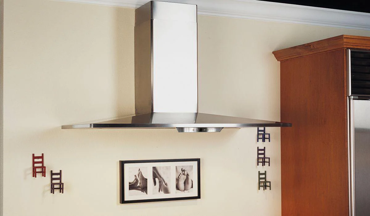 Faber 36" pyramid shape wall hood - Image 2