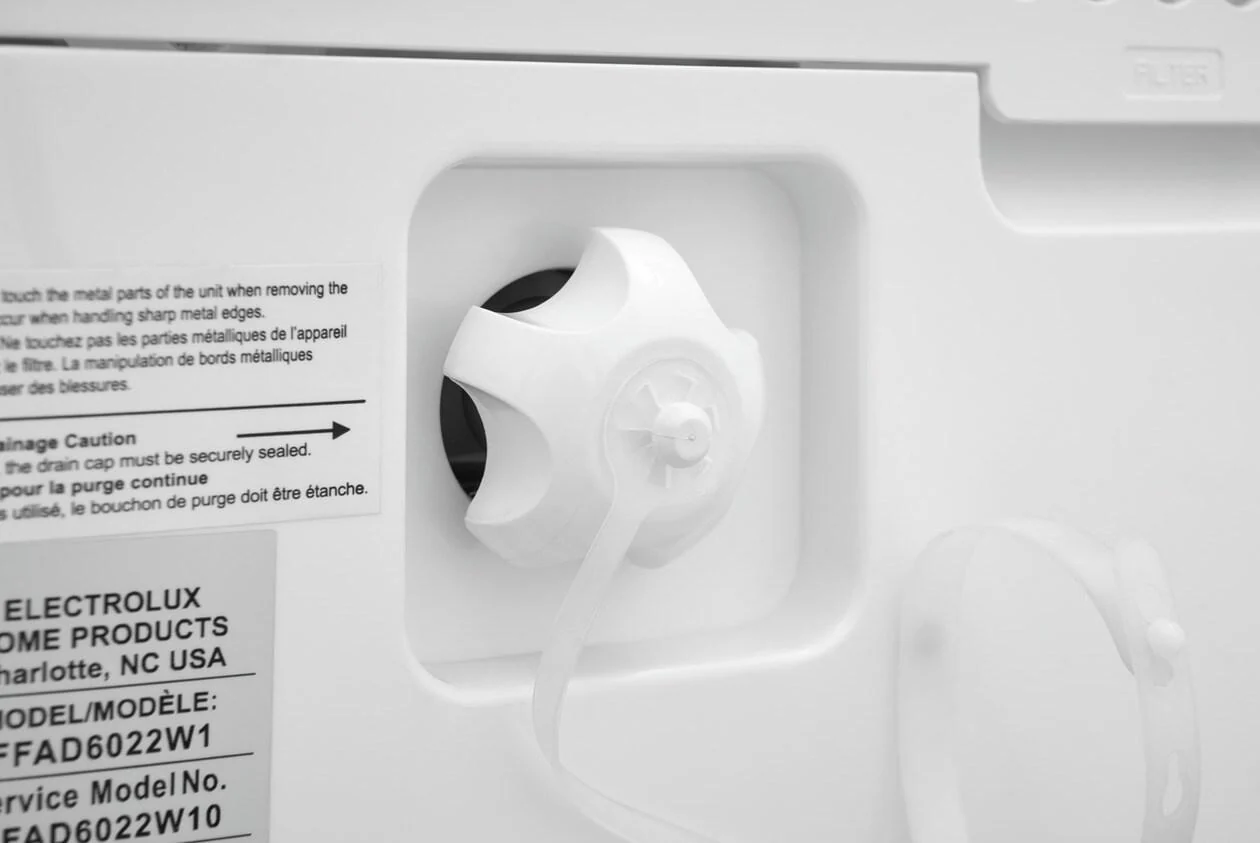Frigidaire FFAD6023W1 60 Pint Dehumidifier - Image 7