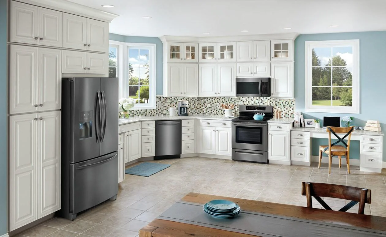 Frigidaire 24" Built-In Dishwasher - Image 2