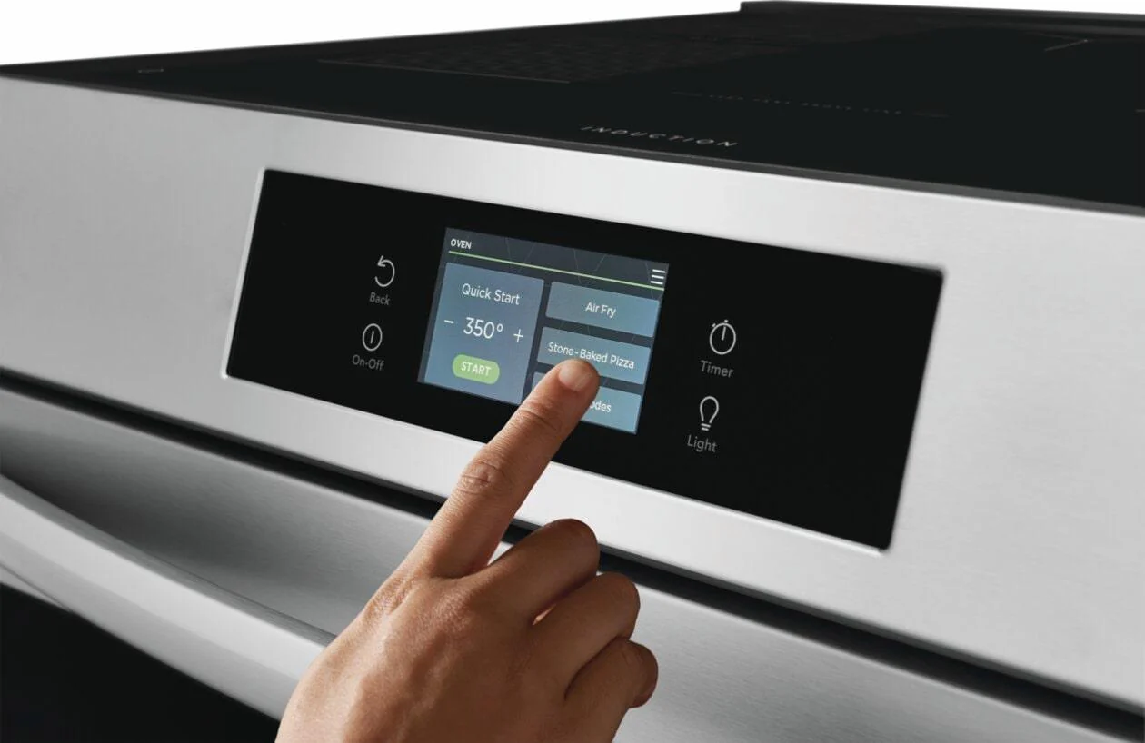 Frigidaire GCFI3070BF 30" Front Control Induction Range with Stone-Baked Pizza - Image 26