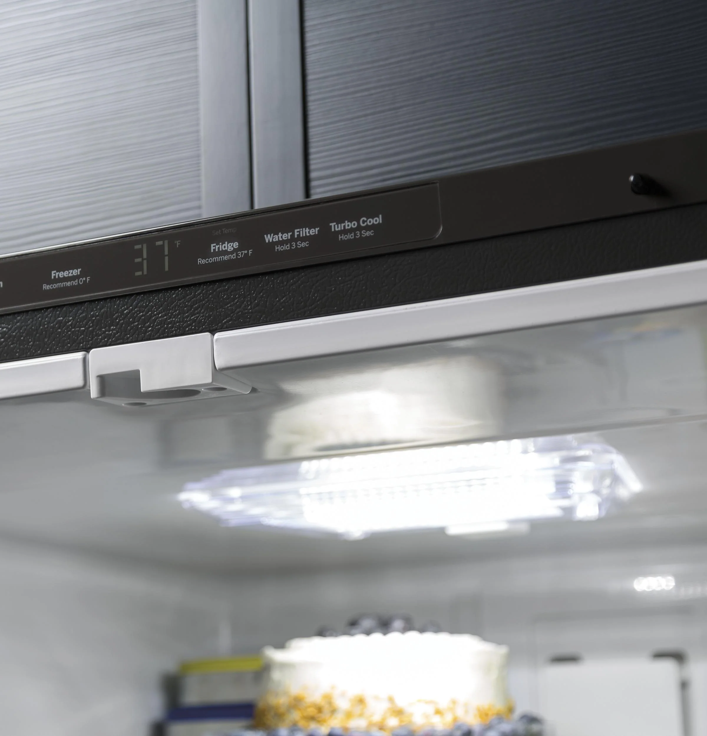 GDE21EYKFS GE® ENERGY STAR® 21.0 Cu. Ft. Bottom-Freezer Refrigerator - Image 8