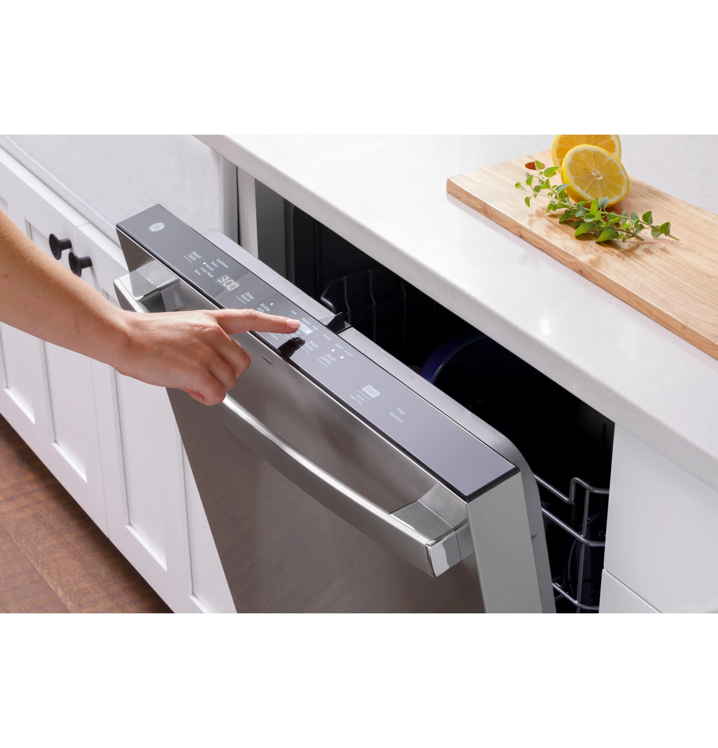 GDP630PGRBB GE® ENERGY STAR® Top Control with Plastic Interior Dishwasher with Sanitize Cycle & Dry Boost - Image 35