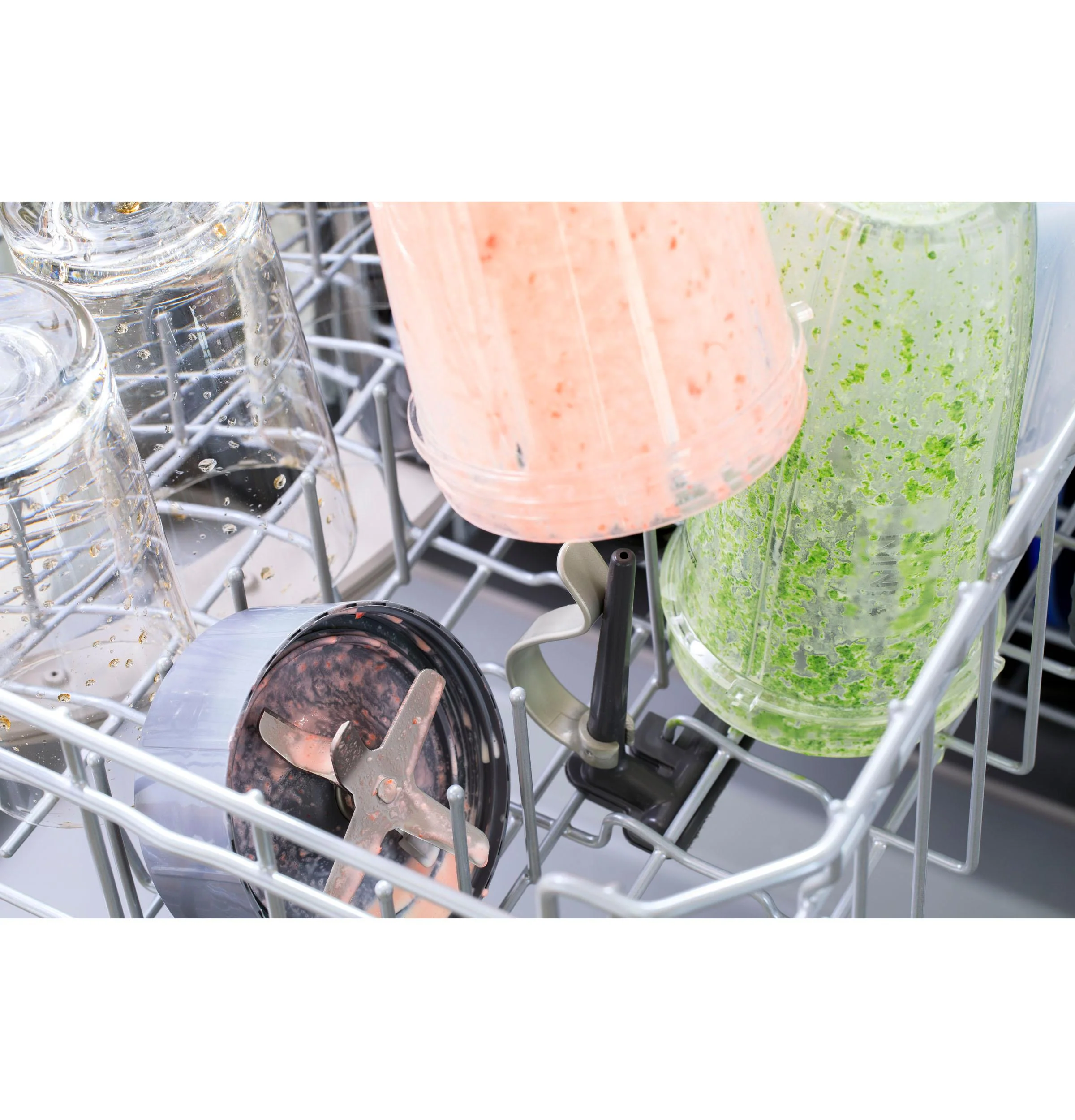 GDP630PMRES GE® ENERGY STAR® Top Control with Plastic Interior Dishwasher with Sanitize Cycle & Dry Boost - Image 39