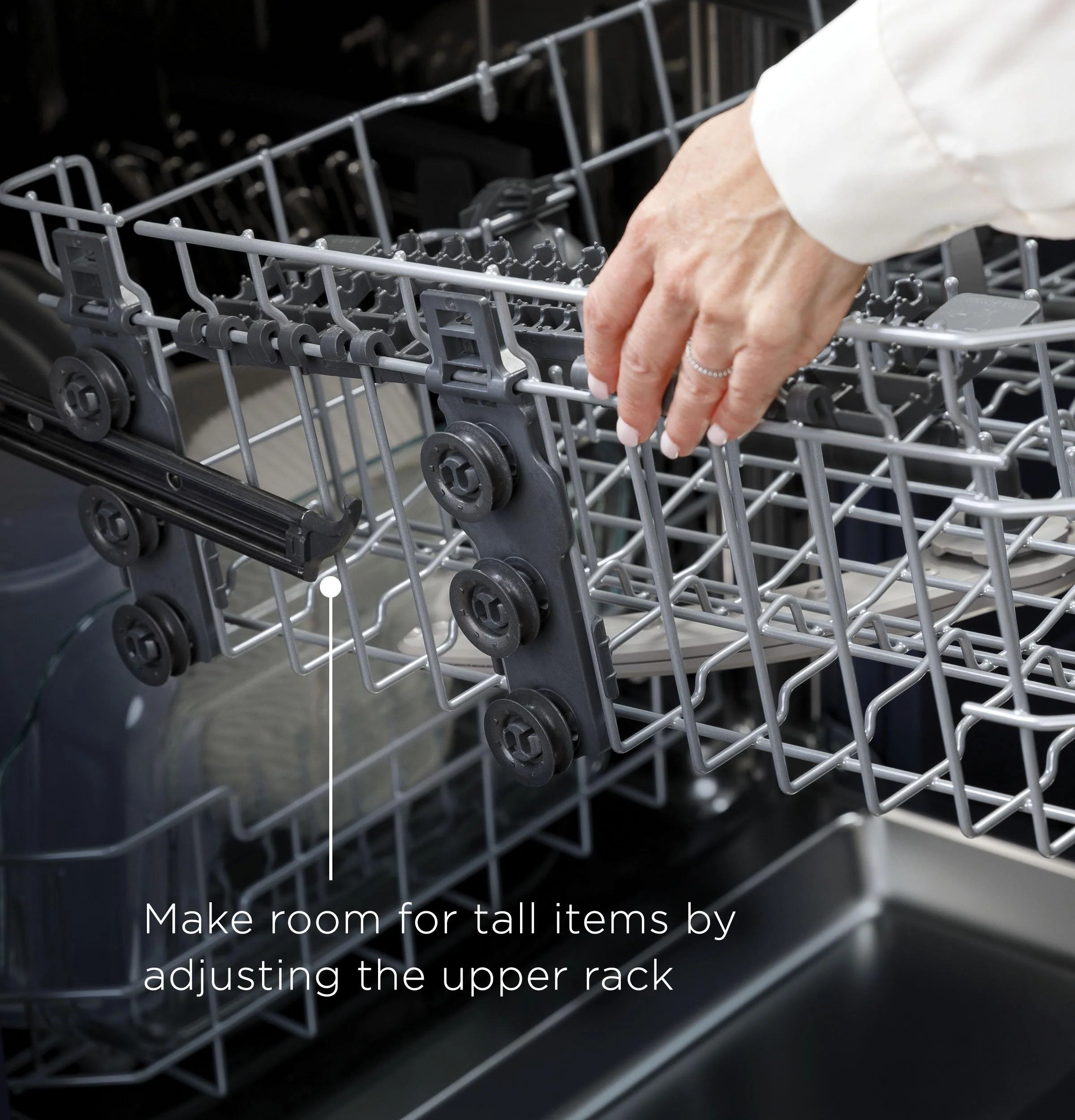GE® Fingerprint Resistant Top Control with Stainless Steel Interior Dishwasher with Sanitize Cycle & Dry Boost - Image 40