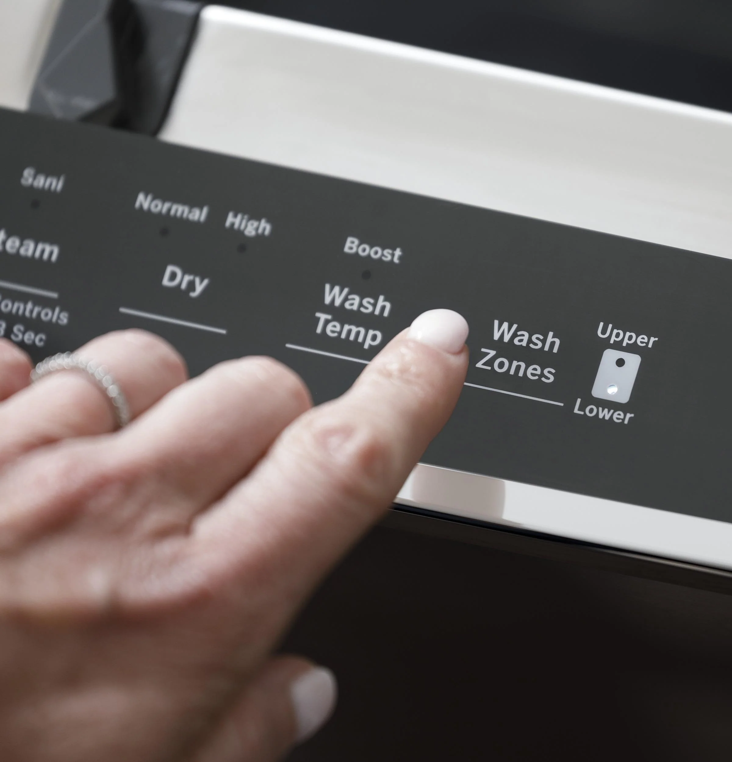 GE® Fingerprint Resistant Top Control with Stainless Steel Interior Dishwasher with Sanitize Cycle & Dry Boost with Fan Assist - Image 18