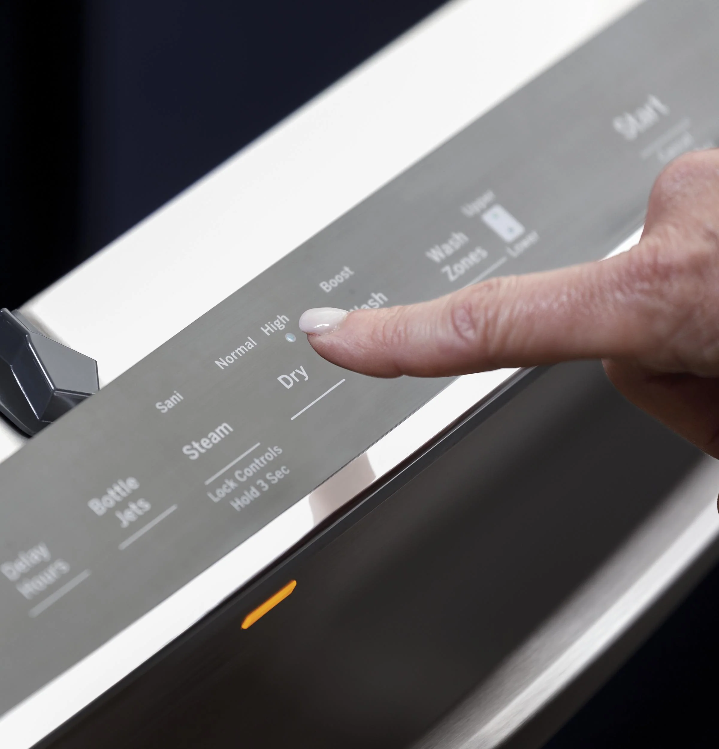 GE® Top Control with Stainless Steel Interior Dishwasher with Sanitize Cycle & Dry Boost with Fan Assist - Image 15