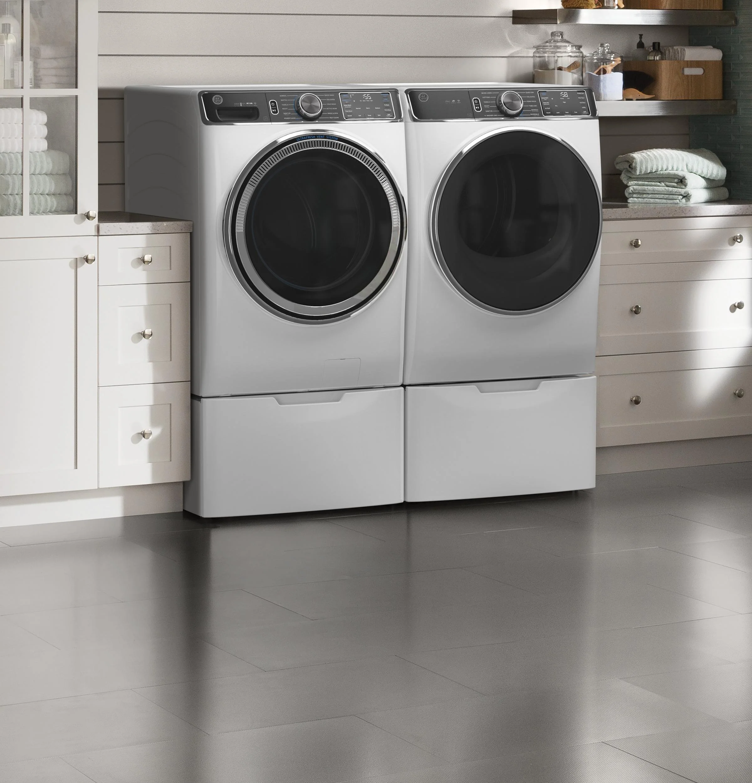GE® ENERGY STAR® 7.8 cu. ft. Capacity Smart Front Load Gas Dryer with Steam and Sanitize Cycle - Image 19