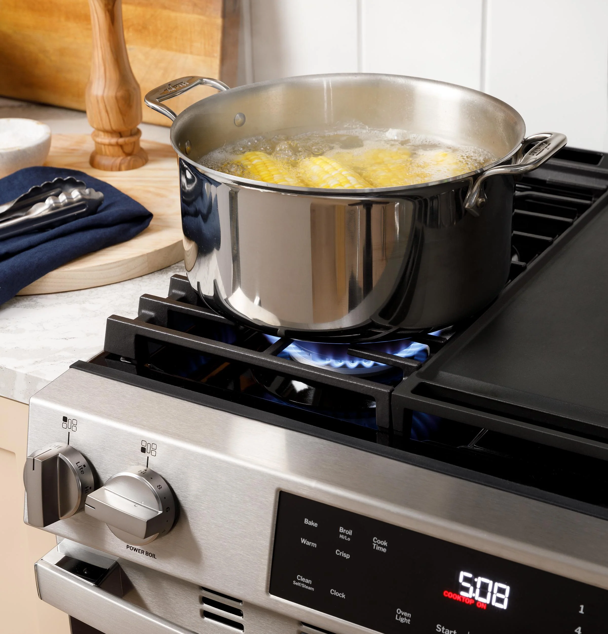 GGF500PVES GE® 30" Free-Standing Gas Range with Crisp Mode - Image 11