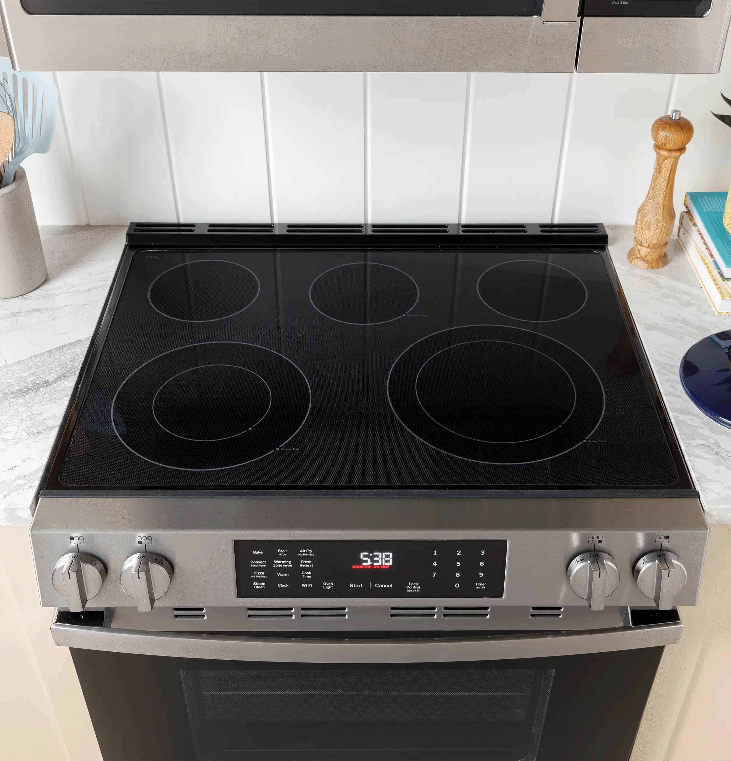 GRF500PVBB GE® ENERGY STAR® 30" Free-Standing Electric Range with Crisp Mode - Image 18