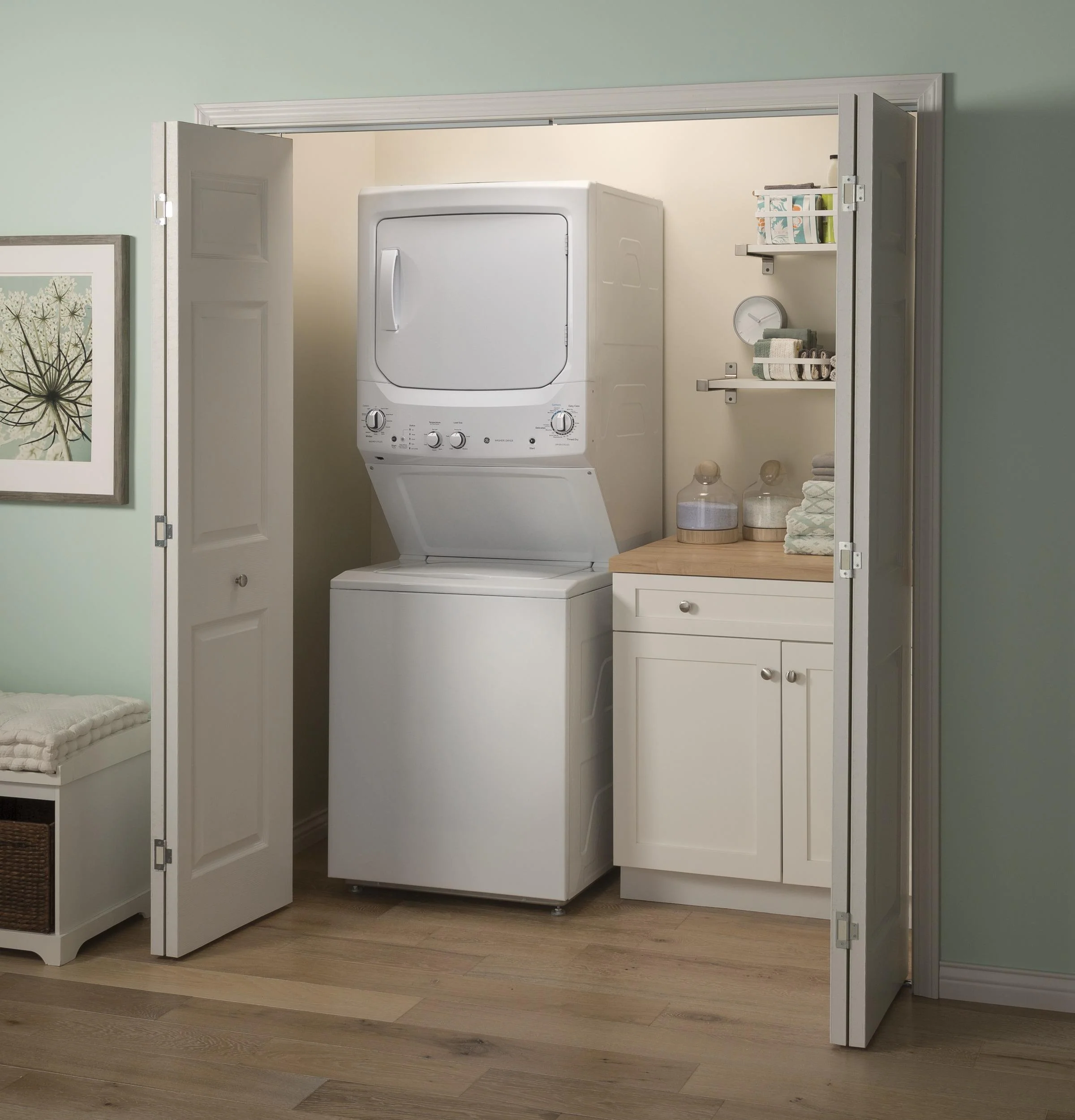 GUD27ESSMWW GE Unitized Spacemaker® 3.8 cu. ft. Capacity Washer with Stainless Steel Basket and 5.9 cu. ft. Capacity Electric Dryer - Image 24