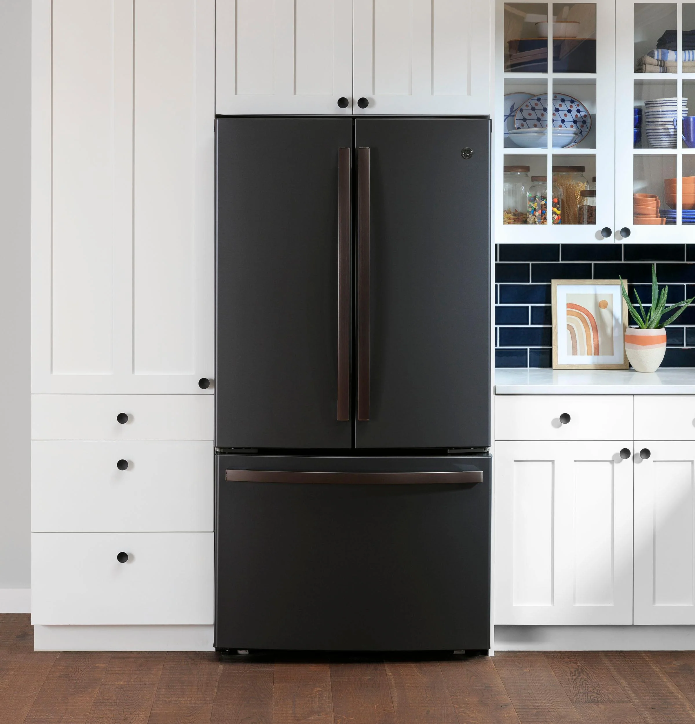 GE® ENERGY STAR® 23.1 Cu. Ft. Counter-Depth French-Door Refrigerator - Image 8