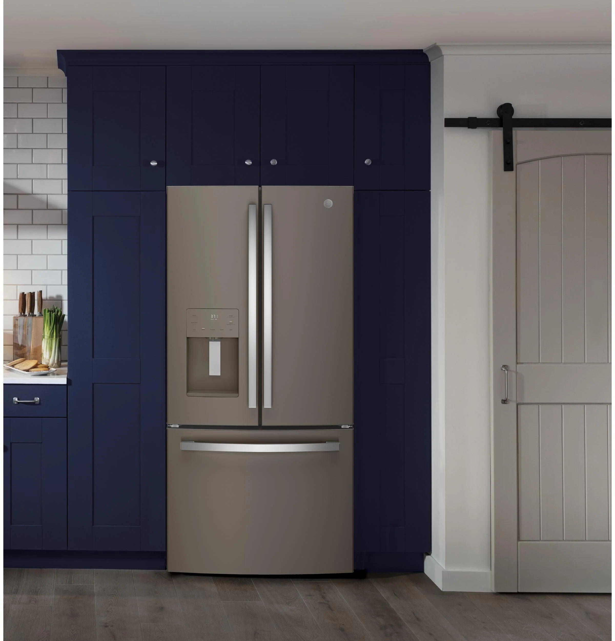 GYE18JMLES GE® ENERGY STAR® 17.5 Cu. Ft. Counter-Depth French-Door Refrigerator - Image 19