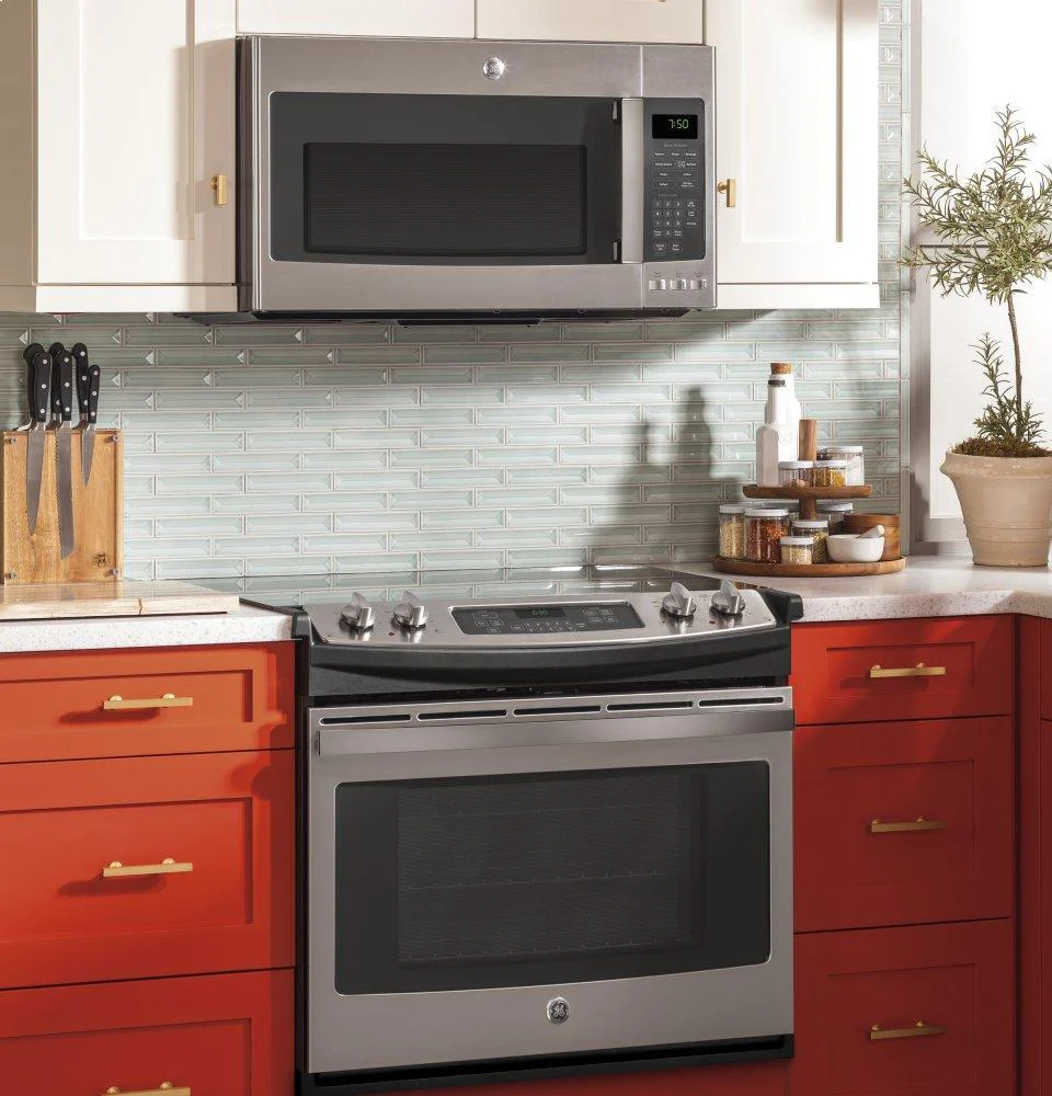 GE® 30" Drop-In Electric Range - Image 2