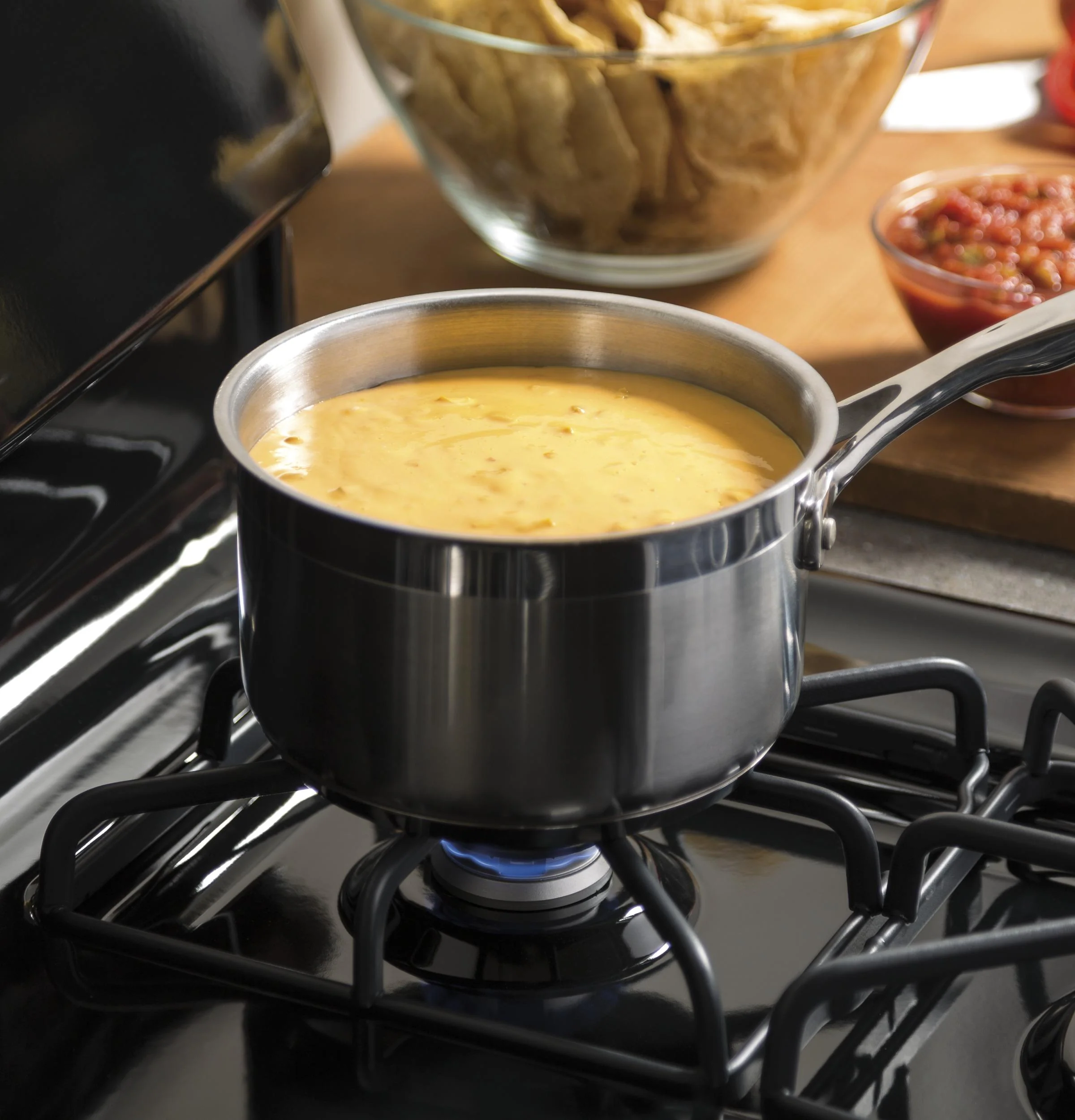 JGB635DEKBB GE® 30" Free-Standing Gas Range - Image 7