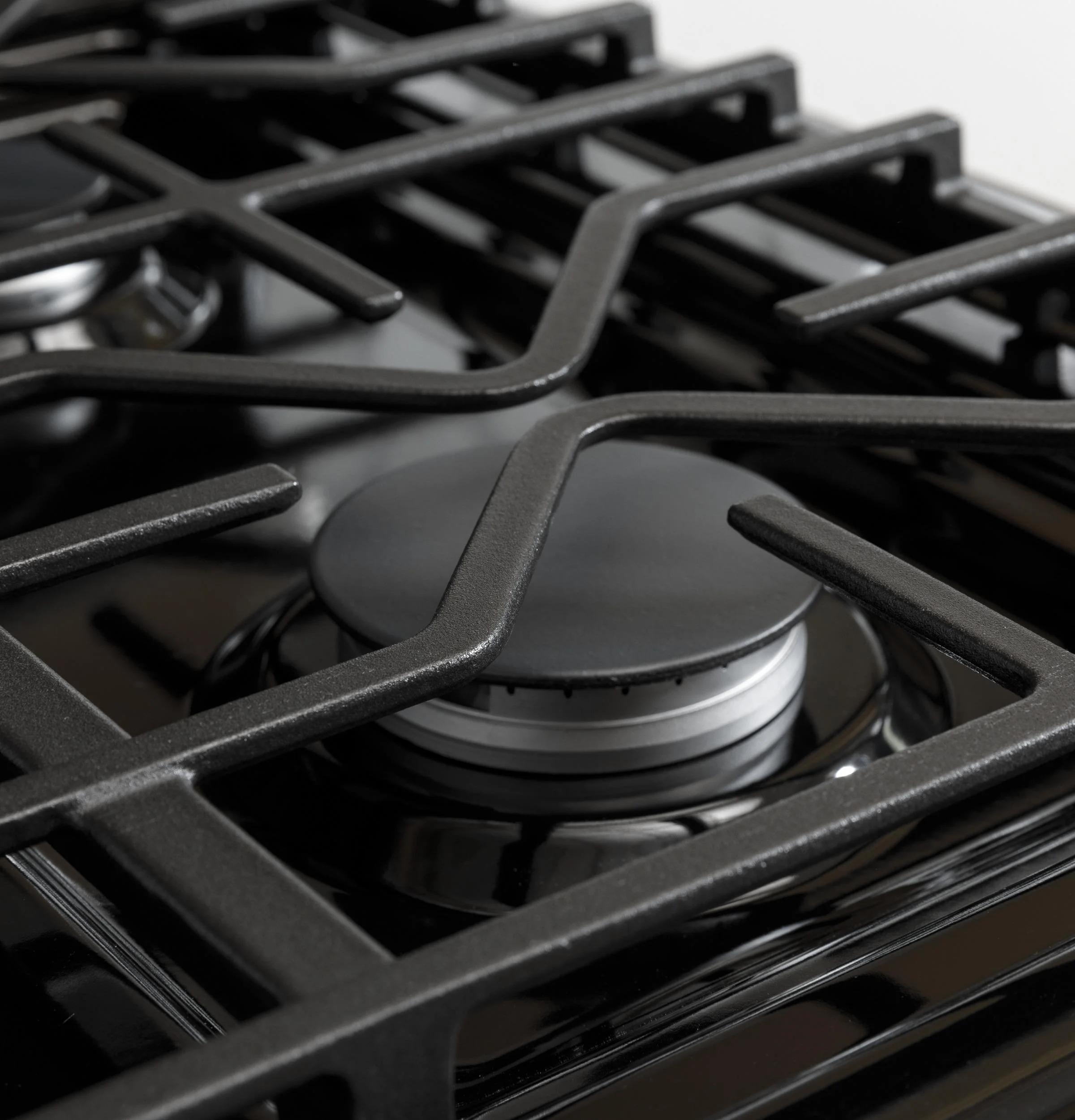 JGBS61DPBB GE® 30" Free-Standing Gas Range - Image 7