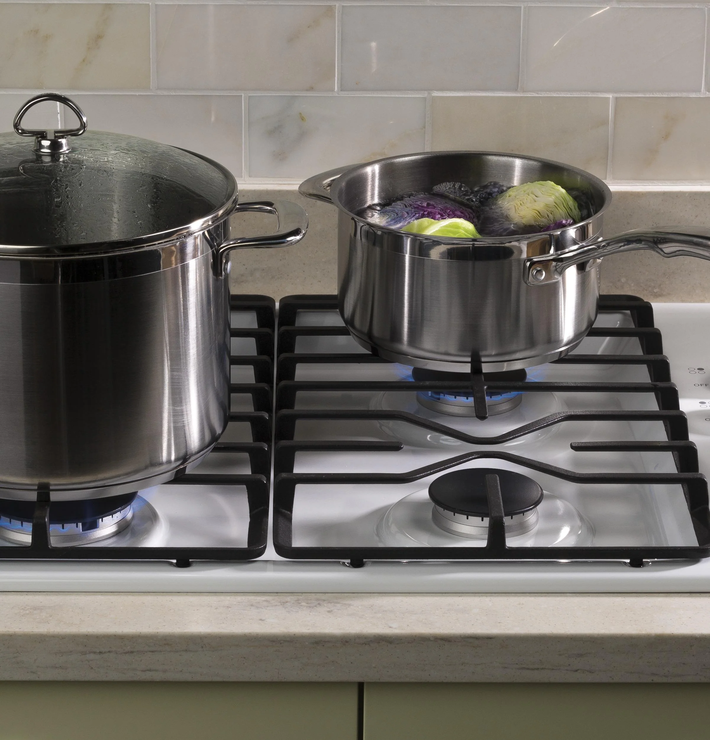 JGP3030DLWW GE® 30" Built-In Gas Cooktop with Dishwasher-Safe Grates - Image 15
