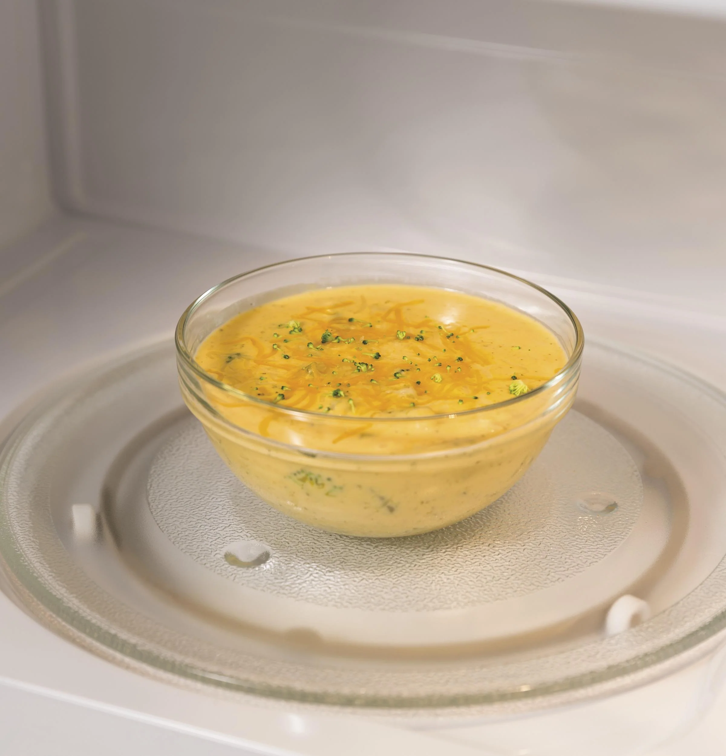JVM6172SKSS GE® 1.7 Cu. Ft. Over-the-Range Microwave Oven - Image 15