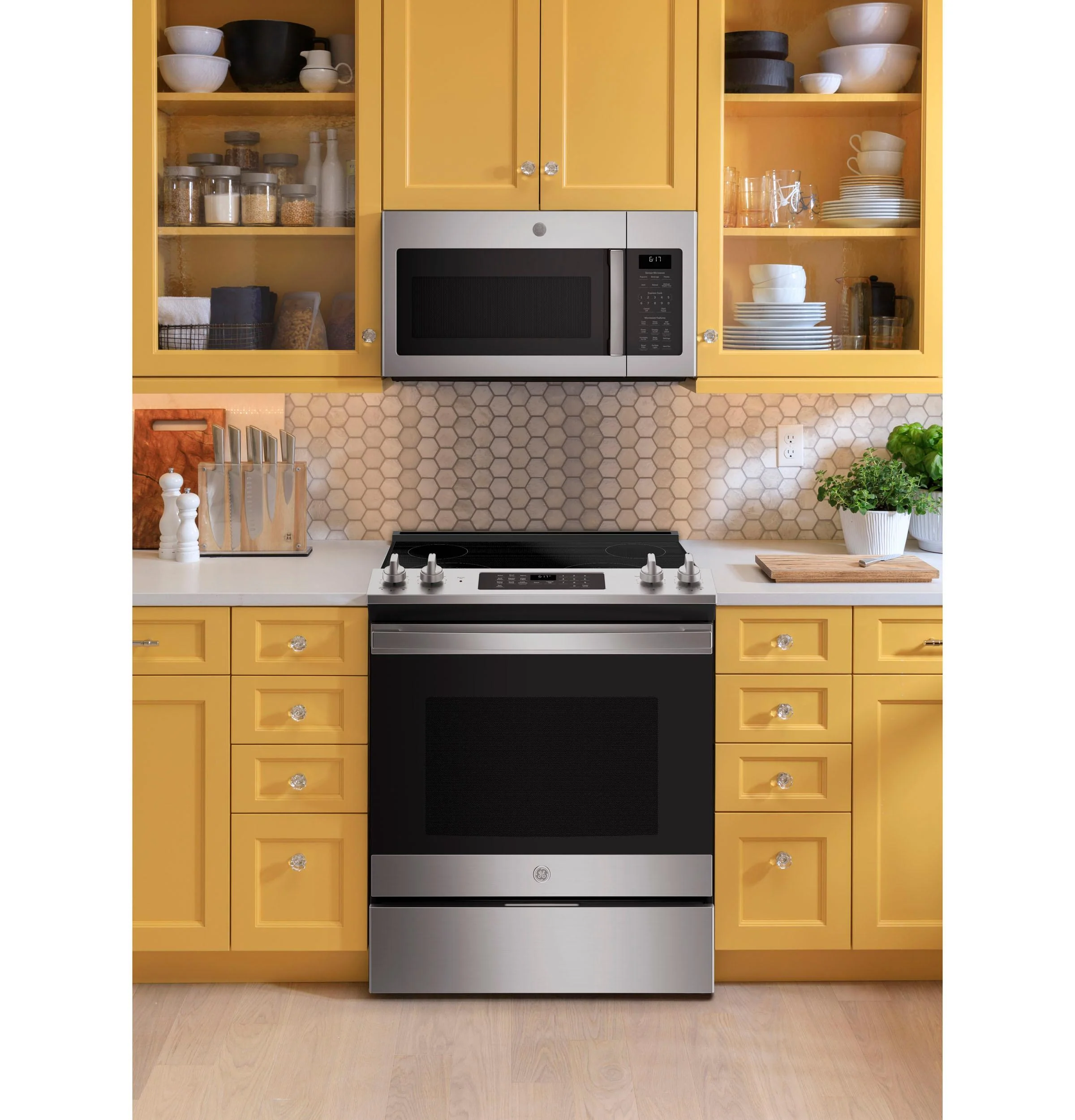JVM6175SKSS GE® 1.7 Cu. Ft. Over-the-Range Sensor Microwave Oven - Image 20