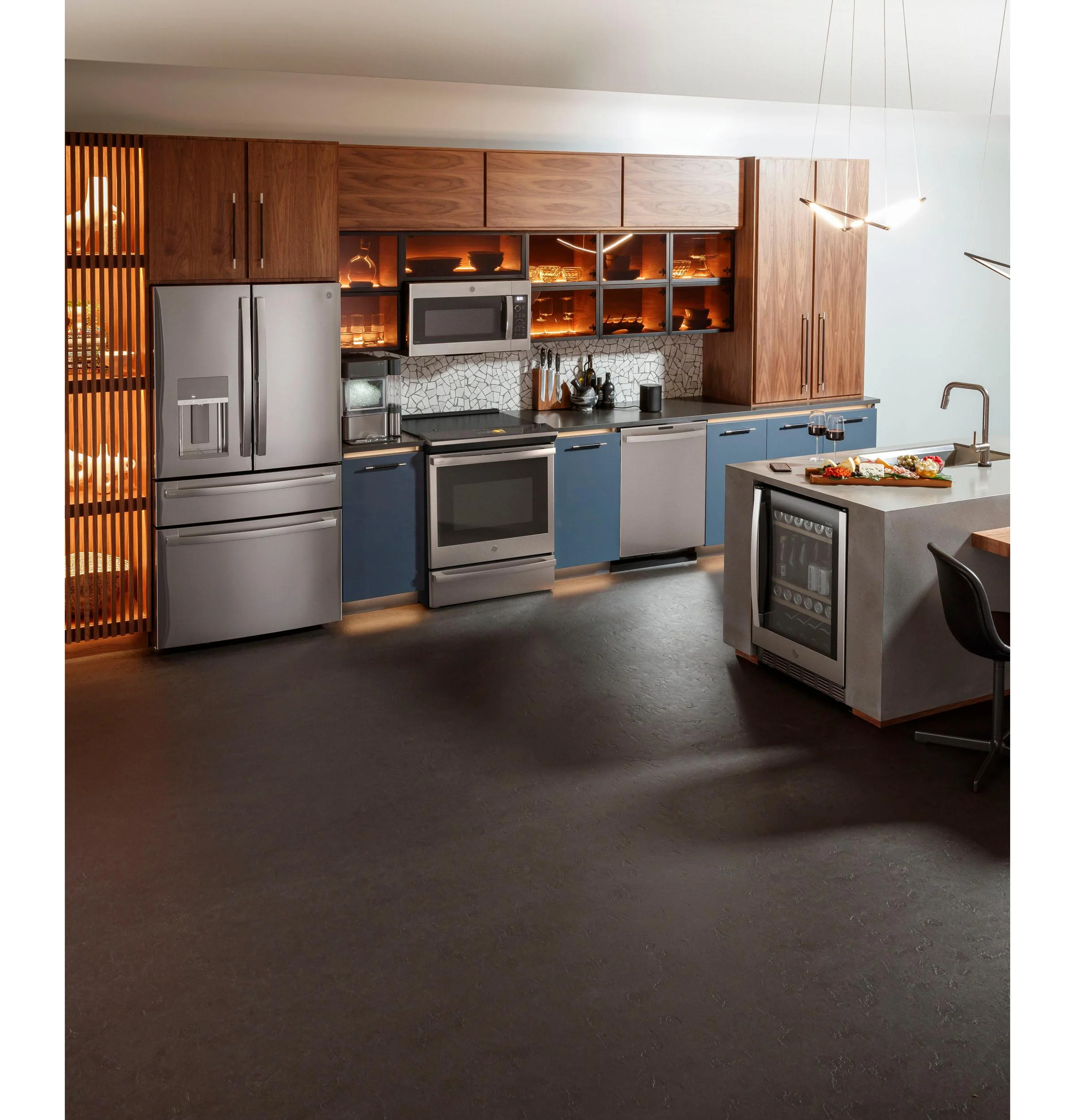 GE Profile™ ENERGY STAR® Fingerprint Resistant Top Control with Stainless Steel Interior Dishwasher with Sanitize Cycle - Image 64
