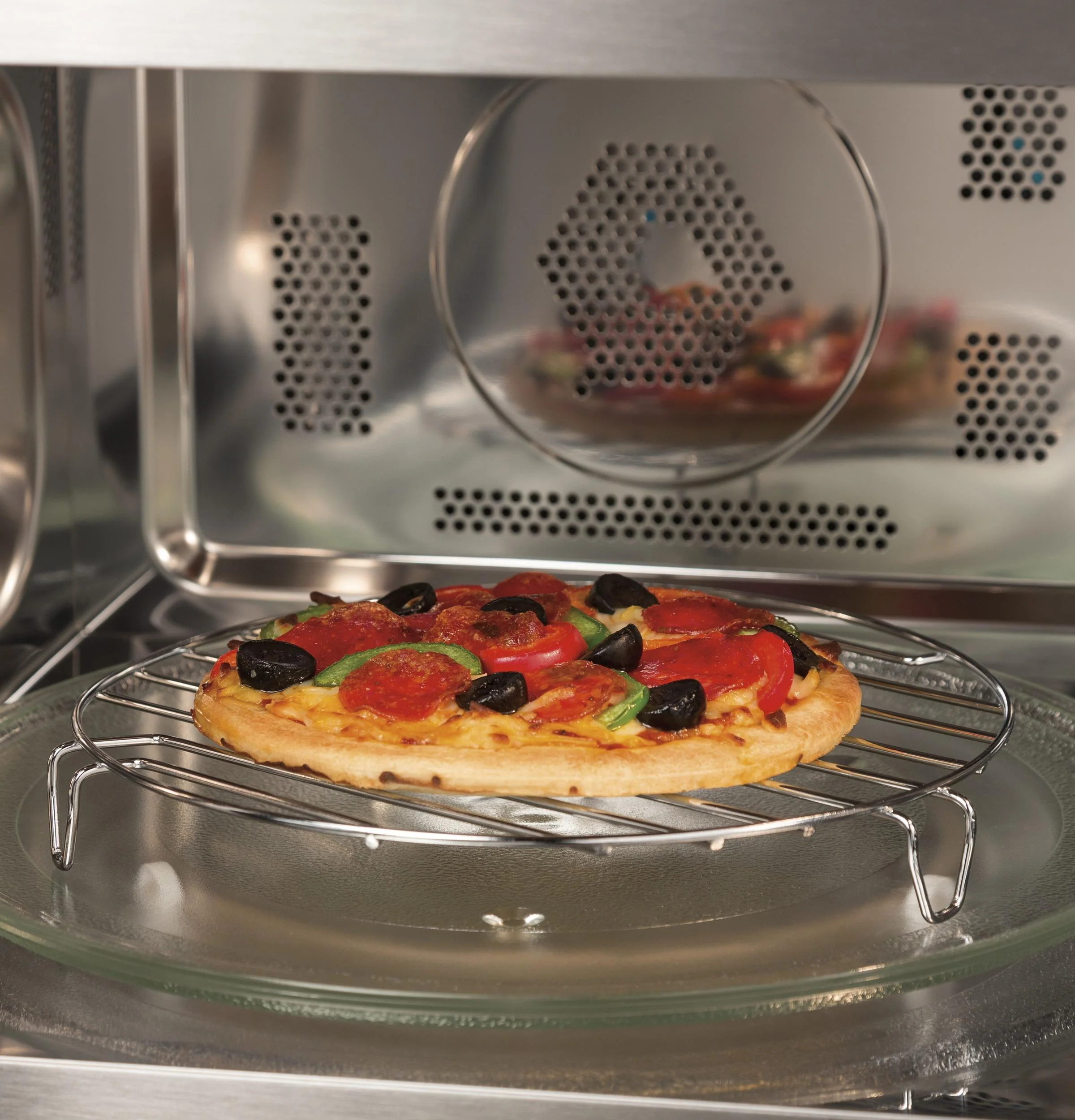 PEB9159SJSS GE Profile™ 1.5 Cu. Ft. Countertop Convection/Microwave Oven - Image 9