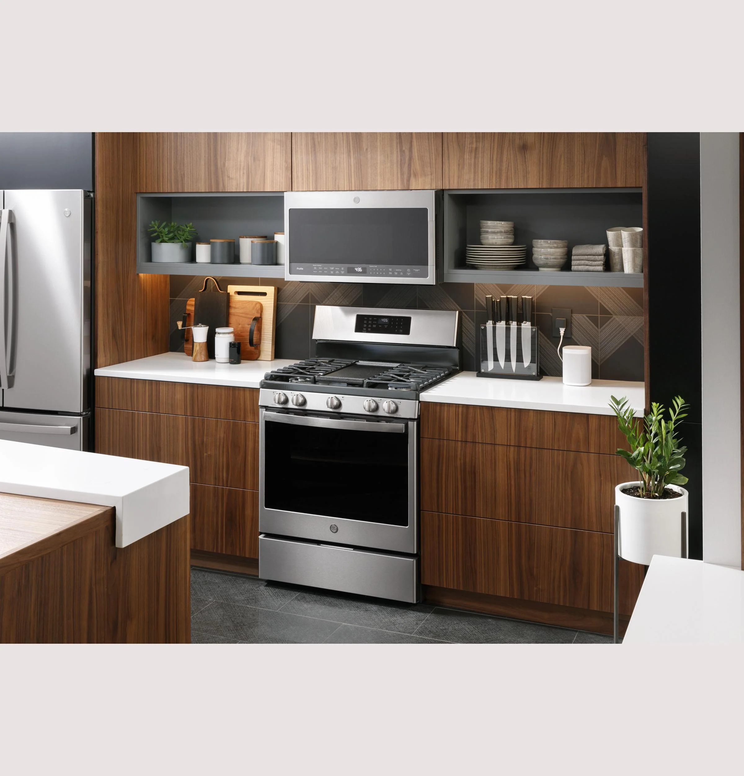 PGB935YPFS GE Profile™ Smart 30" Free-Standing Self Clean Gas Fingerprint Resistant Range with No Preheat Air Fry - Image 23